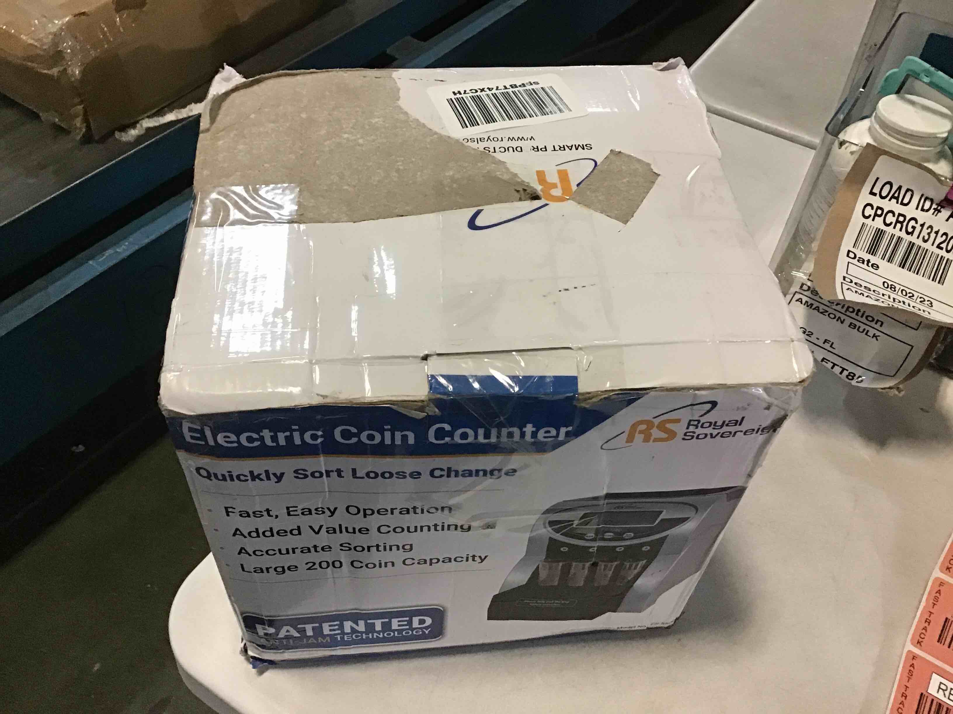 https://s3.amazonaws.com/lotting-images-prod/bidfta/RED5396077_1692034555740.jpeg