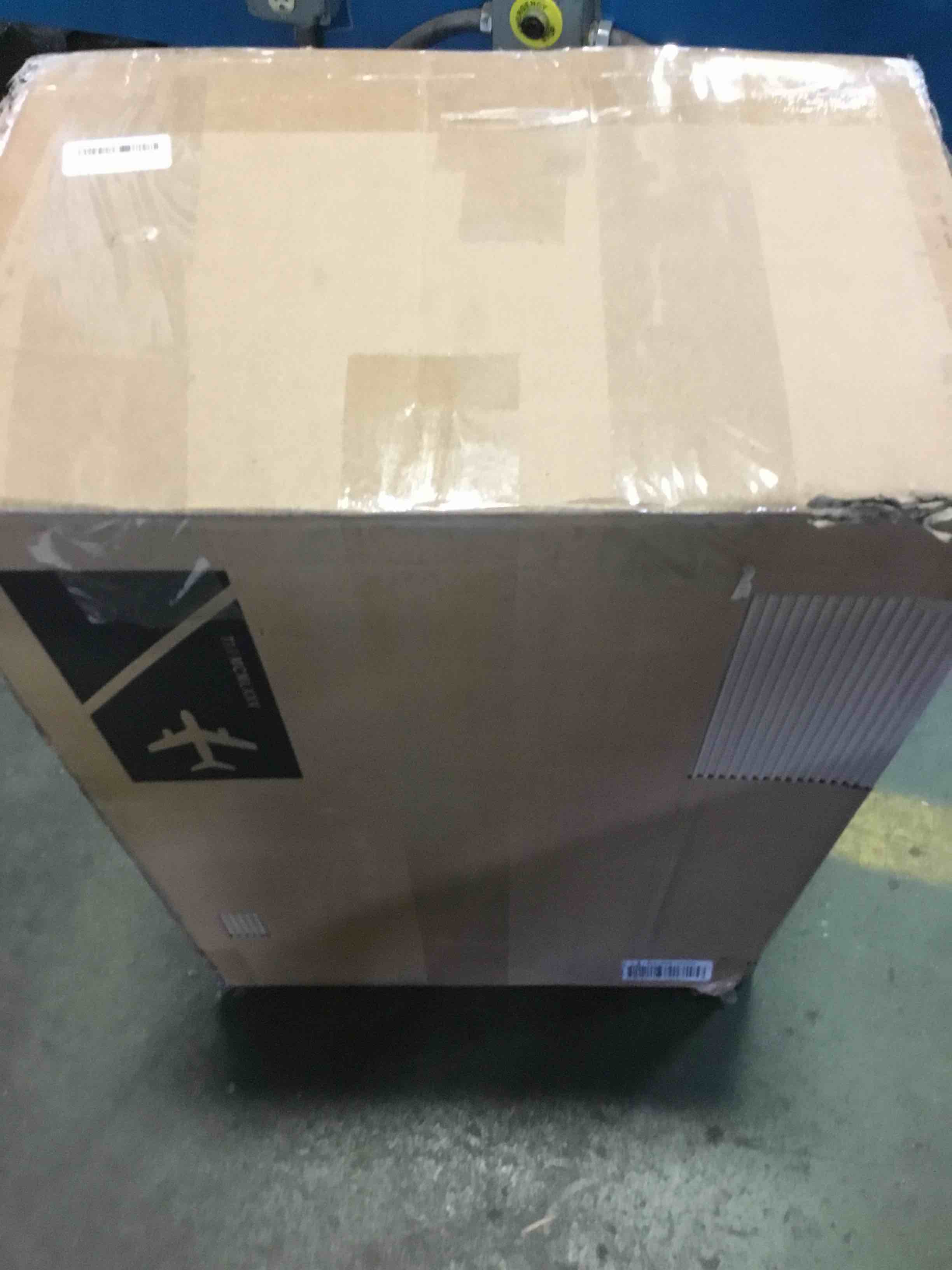 https://s3.amazonaws.com/lotting-images-prod/bidfta/RED5396208_1692113360163.jpeg