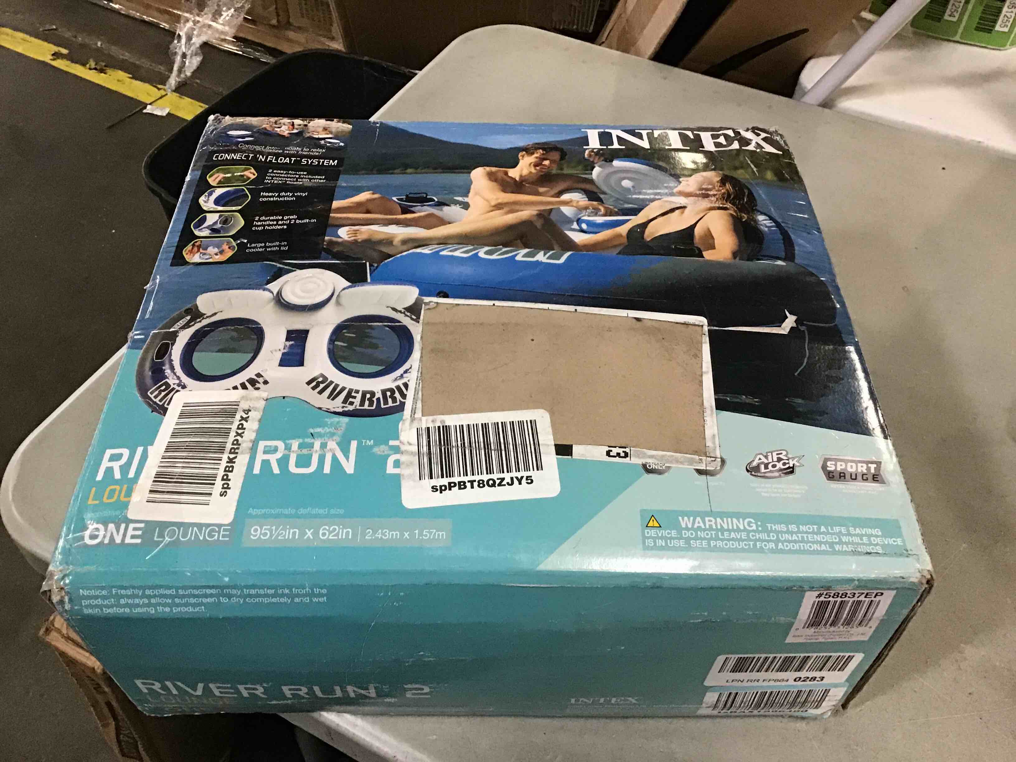 https://s3.amazonaws.com/lotting-images-prod/bidfta/RED5396898_1692708774773.jpeg
