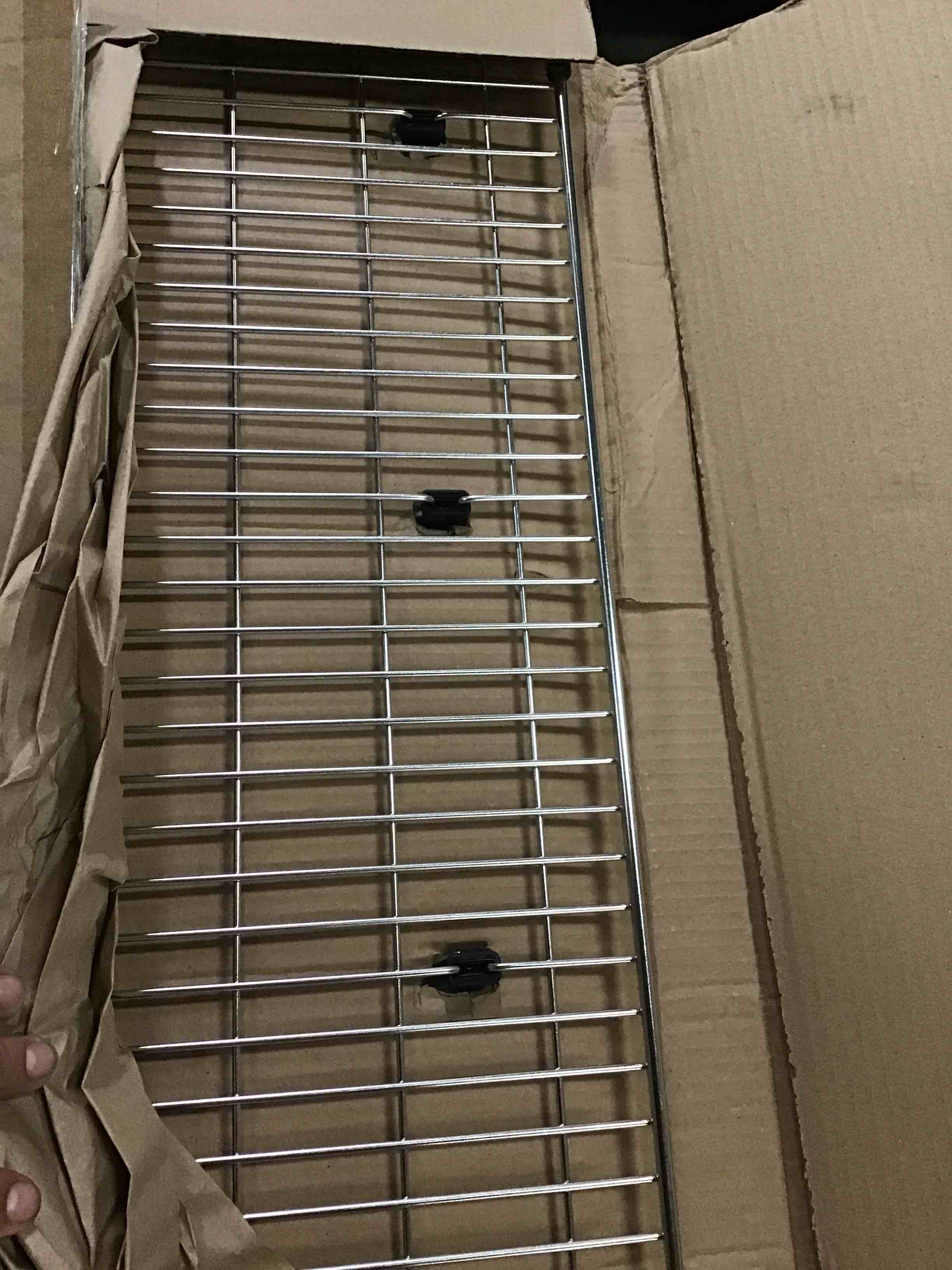 https://s3.amazonaws.com/lotting-images-prod/bidfta/RED5397177_1692806805680.jpeg