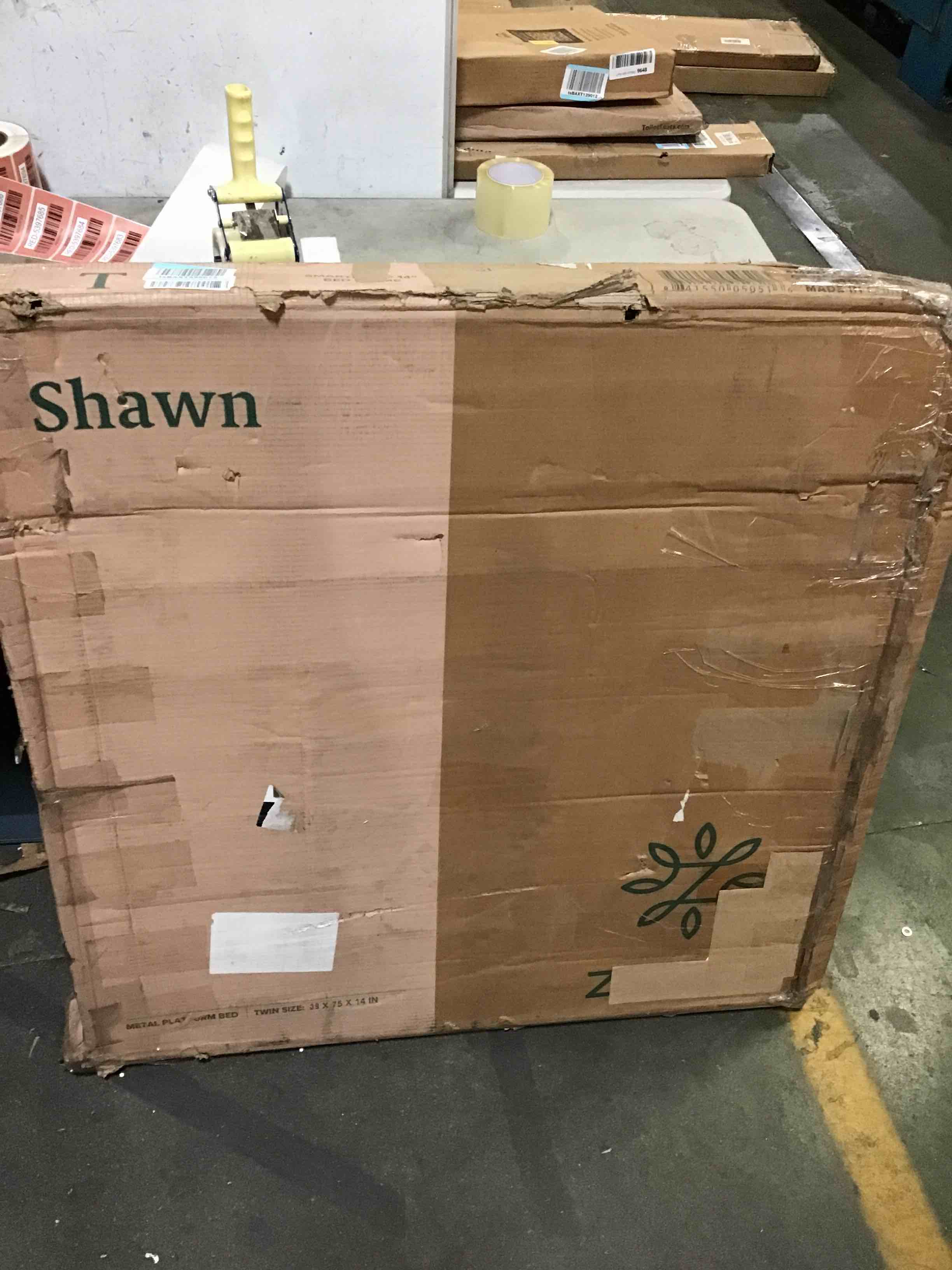https://s3.amazonaws.com/lotting-images-prod/bidfta/RED5397683_1691582347429.jpeg