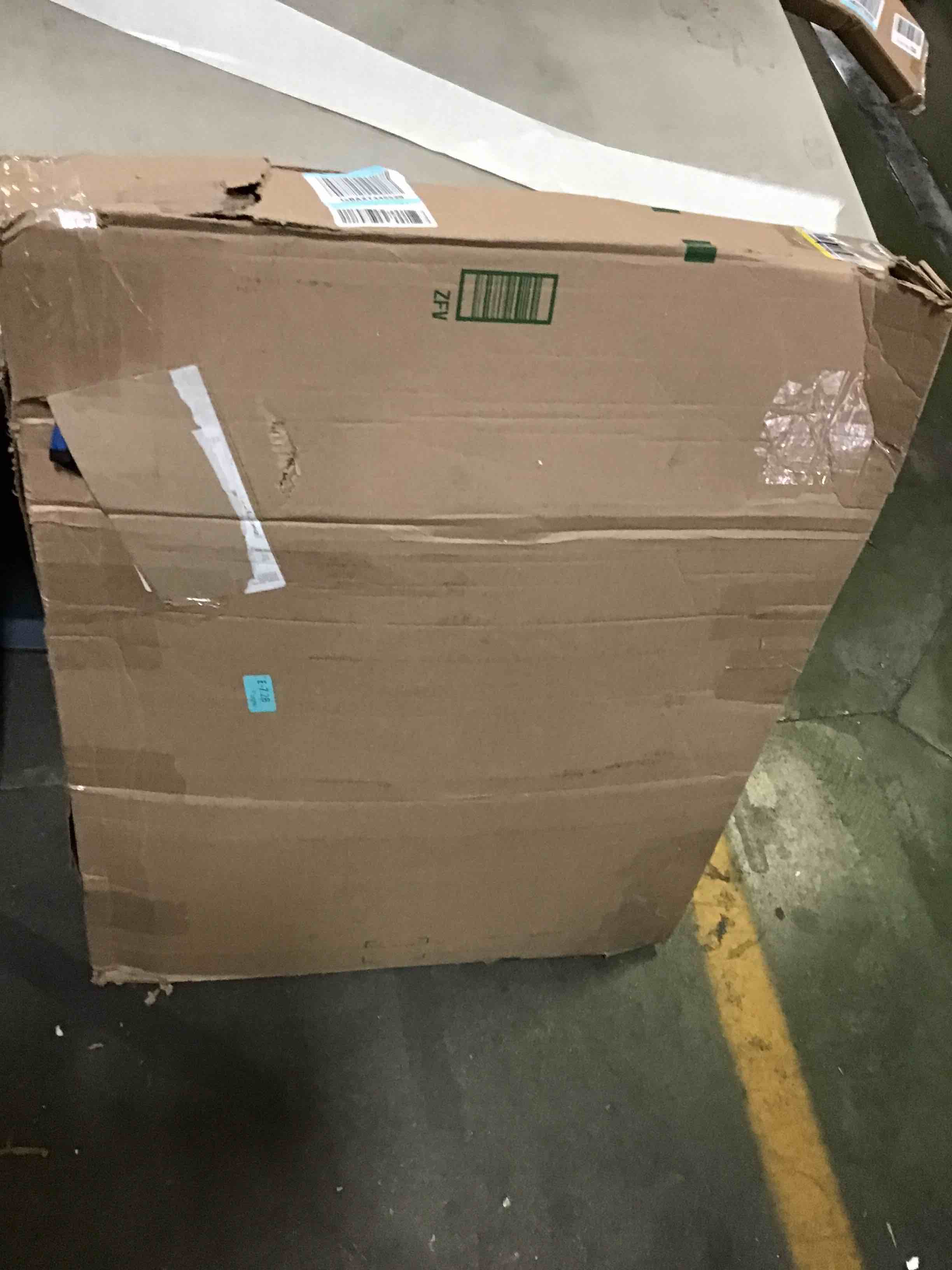 https://s3.amazonaws.com/lotting-images-prod/bidfta/RED5397738_1691596237054.jpeg