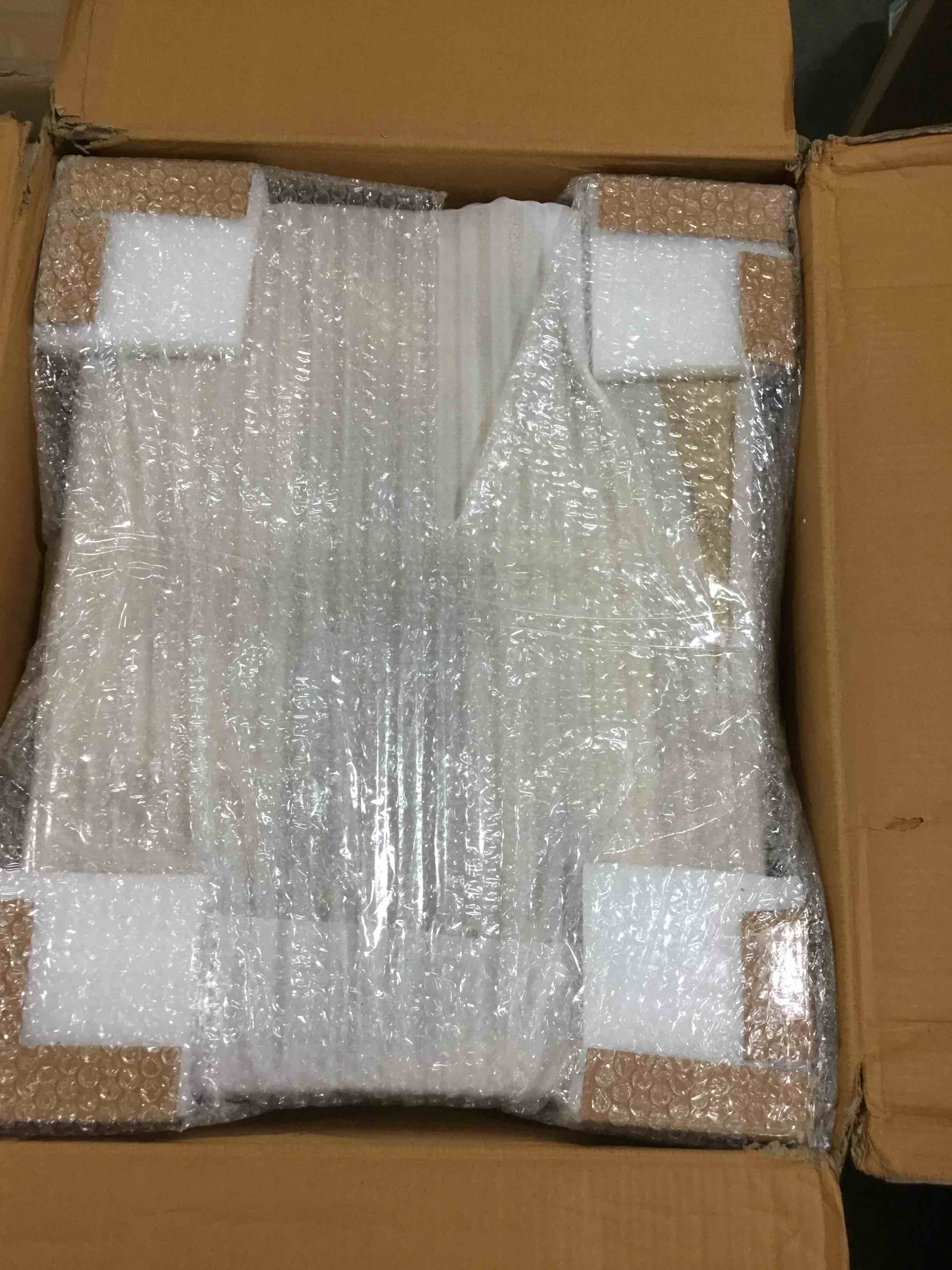 https://s3.amazonaws.com/lotting-images-prod/bidfta/RED5398076_1691841766098.jpeg