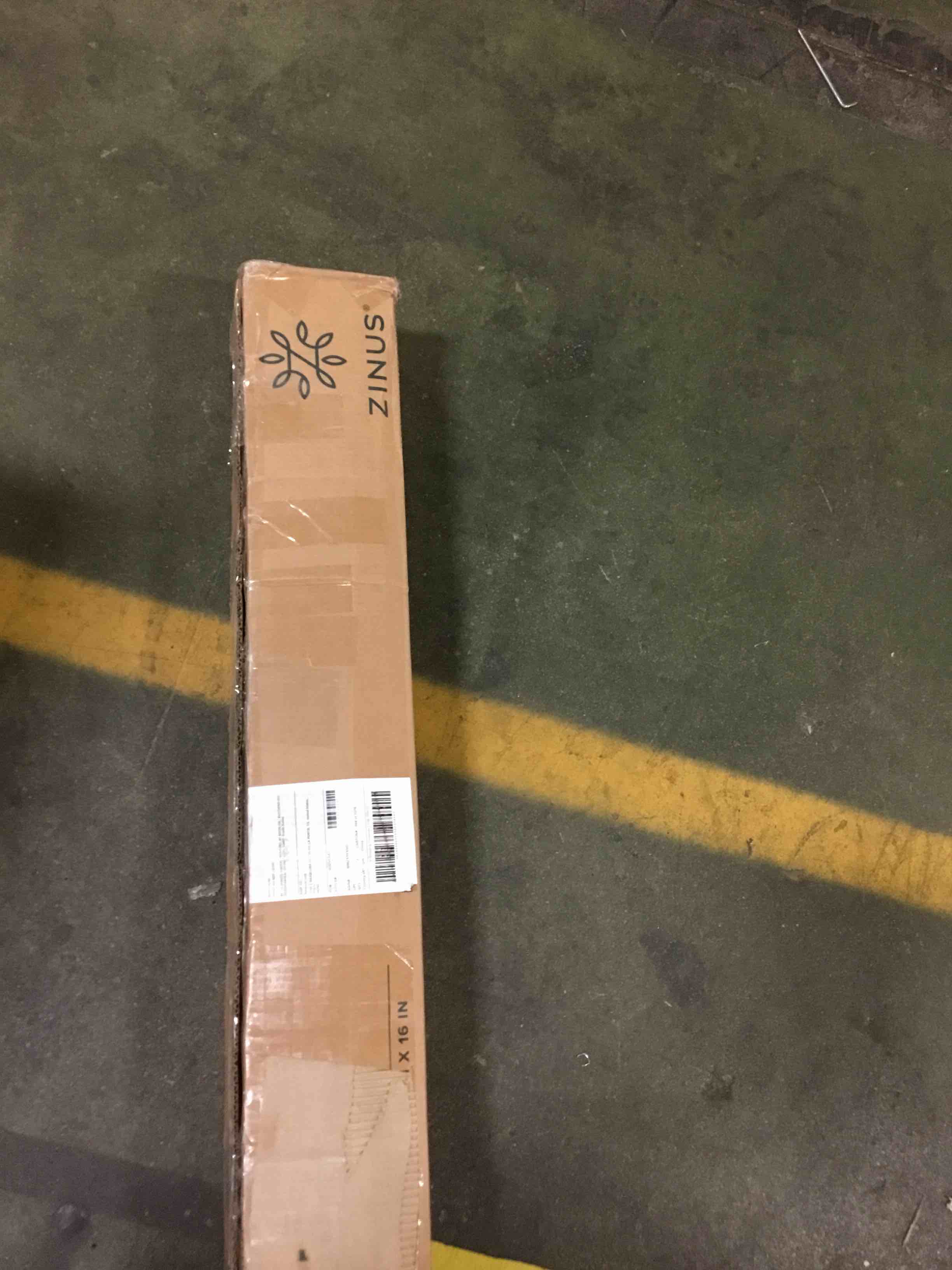 https://s3.amazonaws.com/lotting-images-prod/bidfta/RED5398097_1691846010396.jpeg