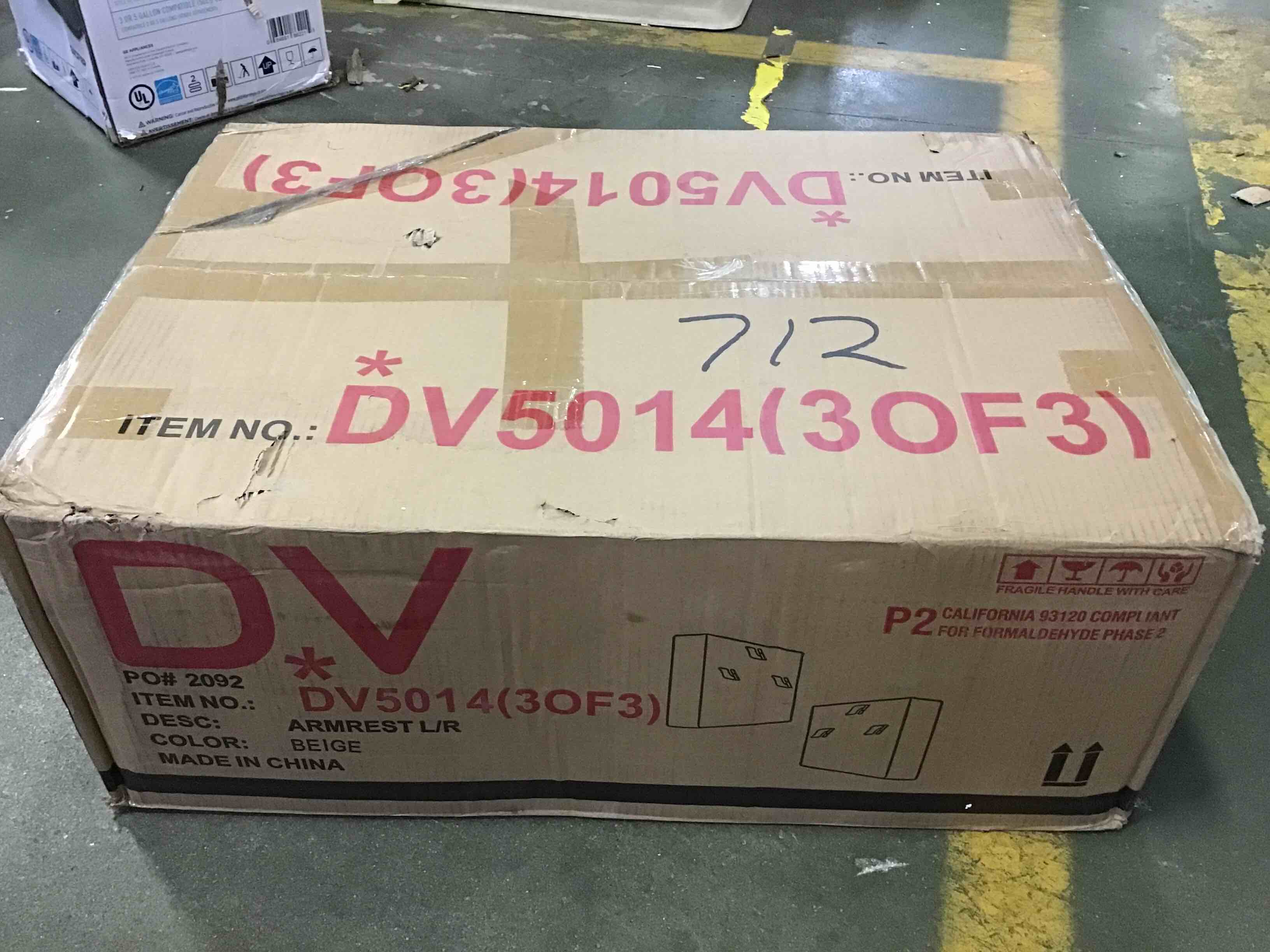 https://s3.amazonaws.com/lotting-images-prod/bidfta/RED5400924_1692116411673.jpeg