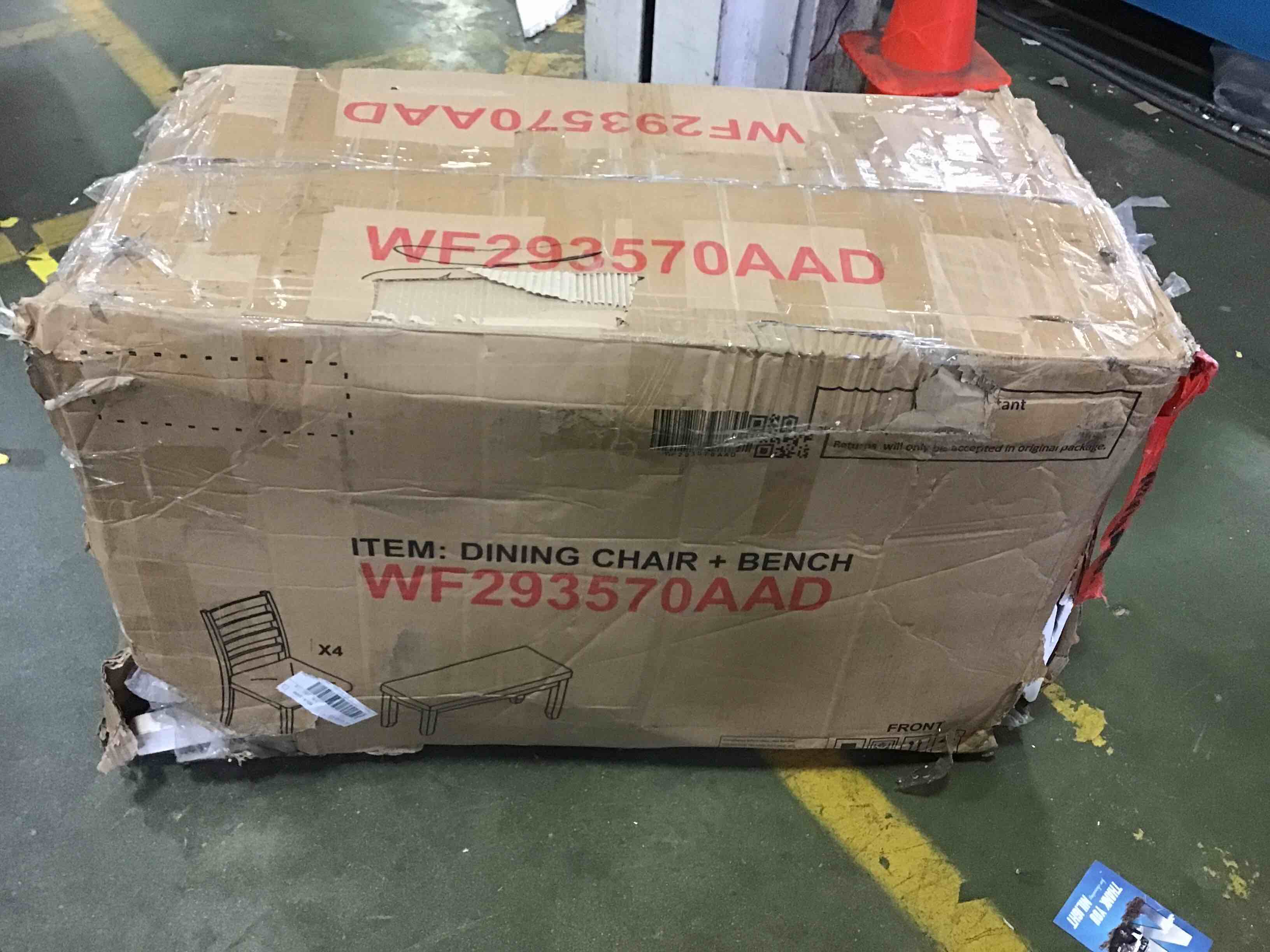 https://s3.amazonaws.com/lotting-images-prod/bidfta/RED5400928_1692116862304.jpeg
