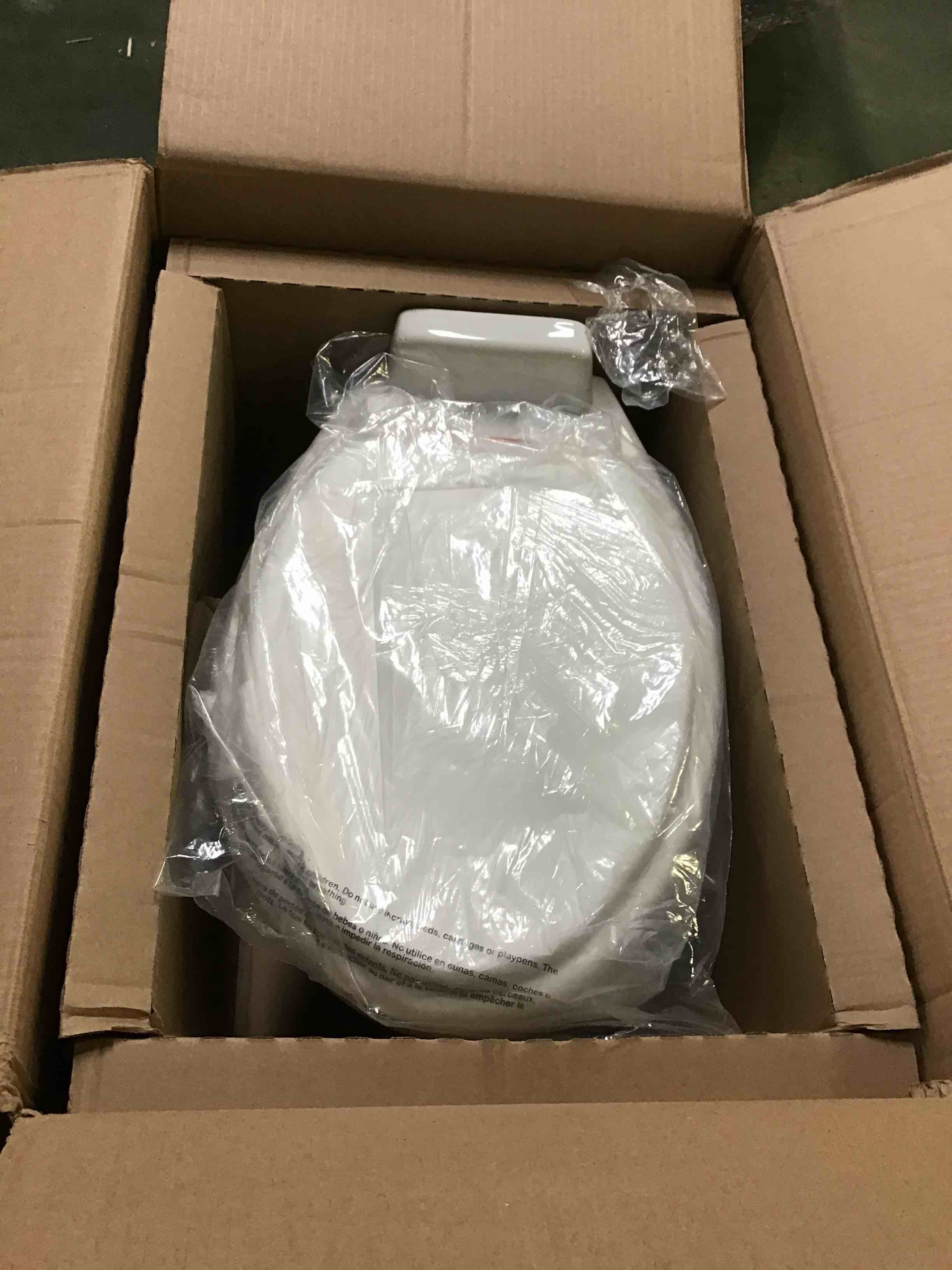 https://s3.amazonaws.com/lotting-images-prod/bidfta/RED5401022_1692193746010.jpeg