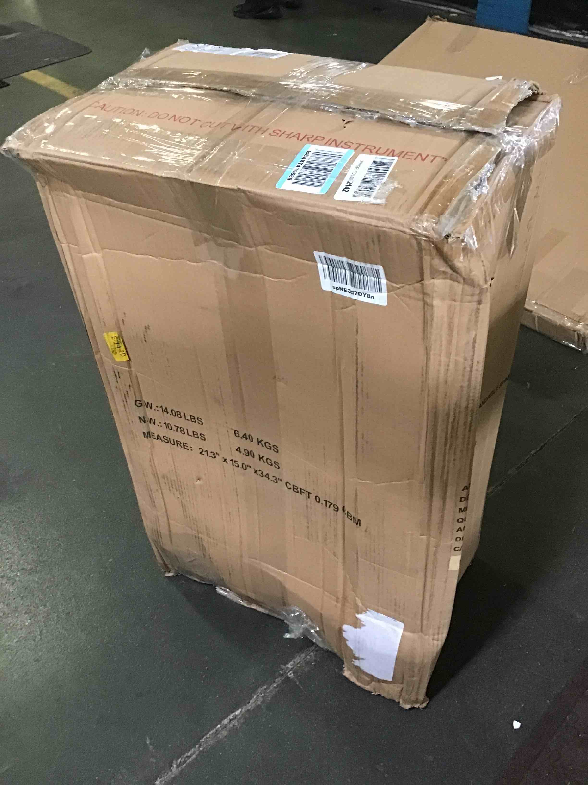 https://s3.amazonaws.com/lotting-images-prod/bidfta/RED5401040_1692190568206.jpeg