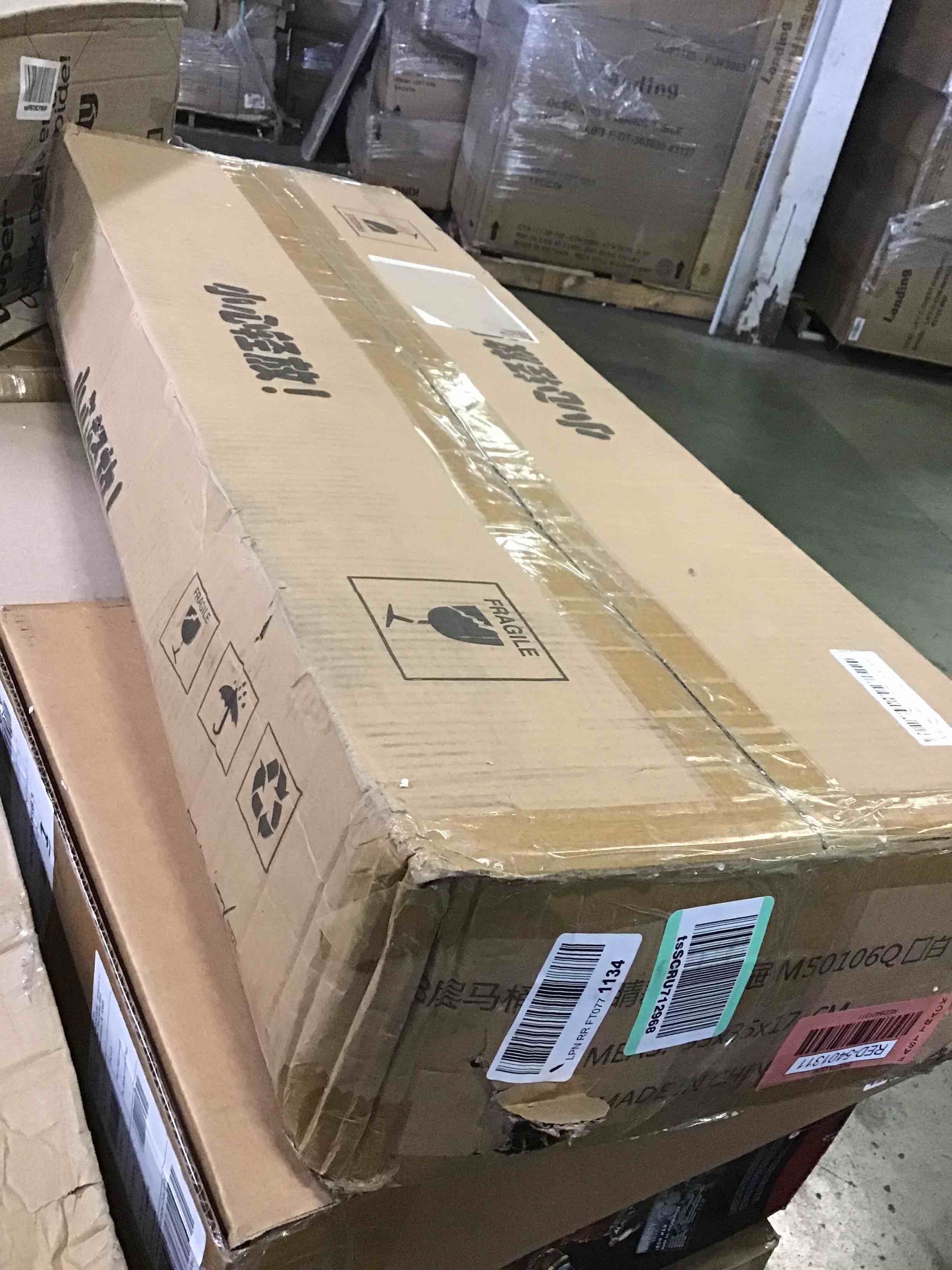 https://s3.amazonaws.com/lotting-images-prod/bidfta/RED5401311_1692373407064.jpeg