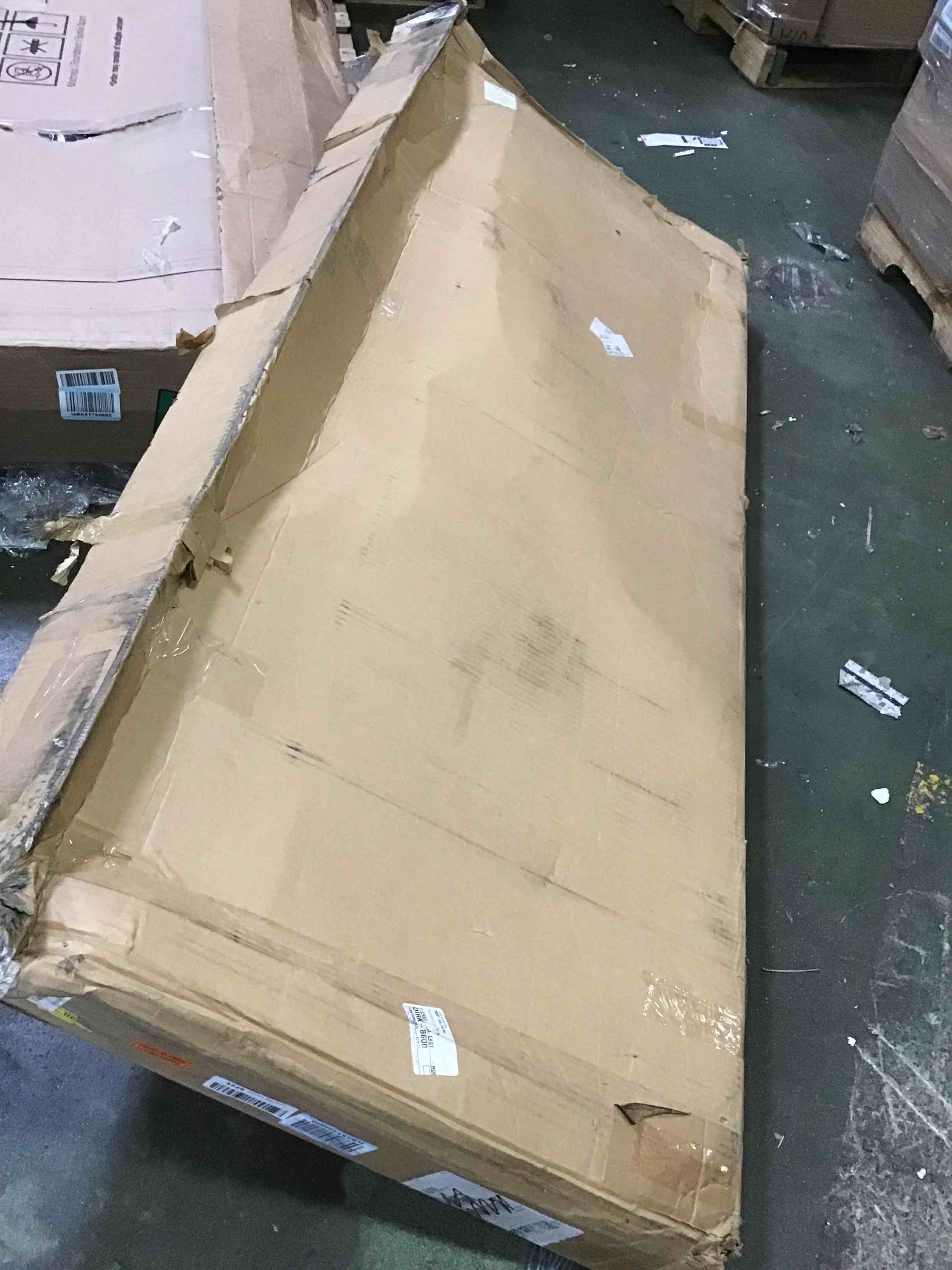 https://s3.amazonaws.com/lotting-images-prod/bidfta/RED5401654_1692647347829.jpeg