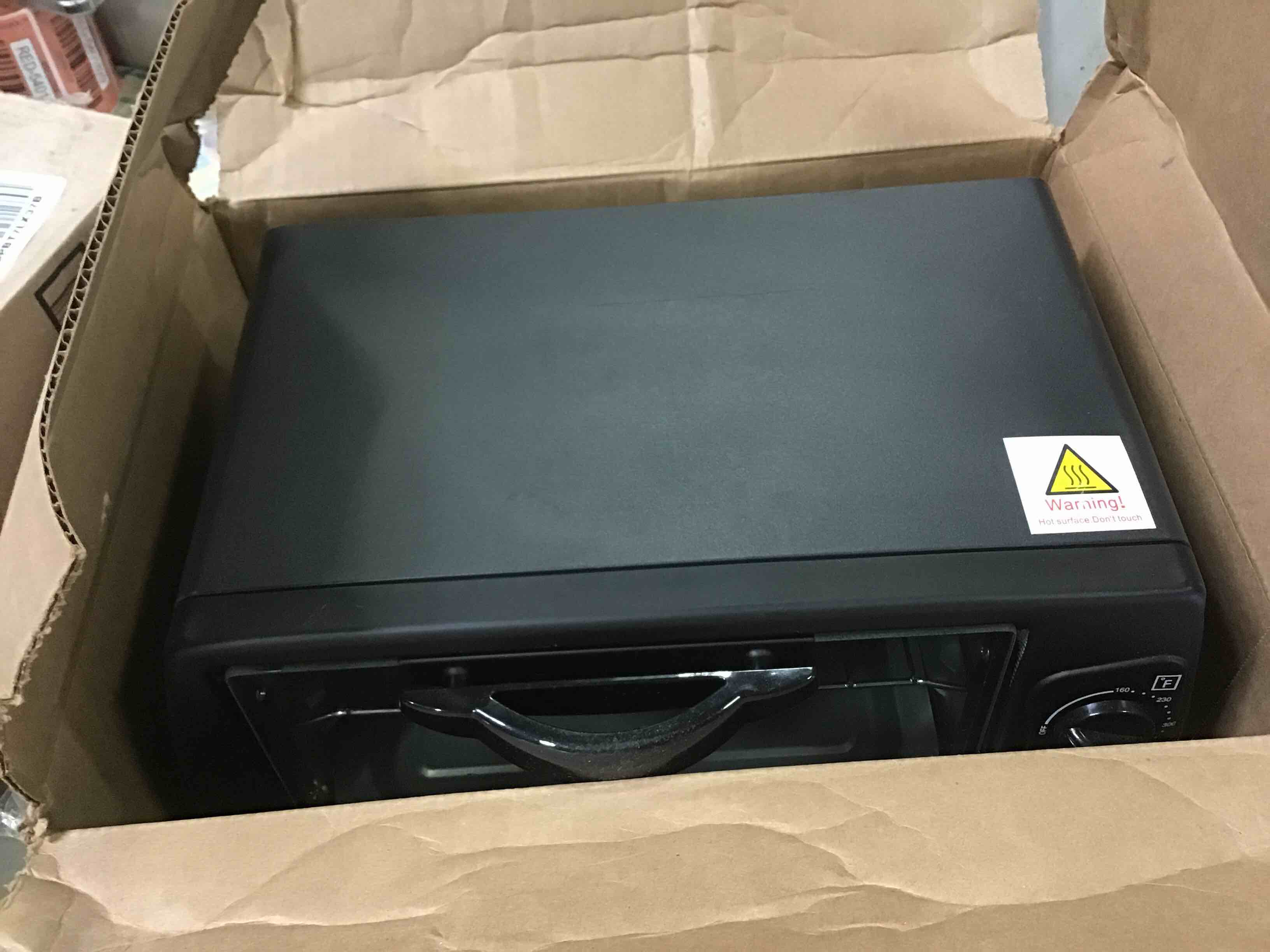 https://s3.amazonaws.com/lotting-images-prod/bidfta/RED5401816_1692728648270.jpeg