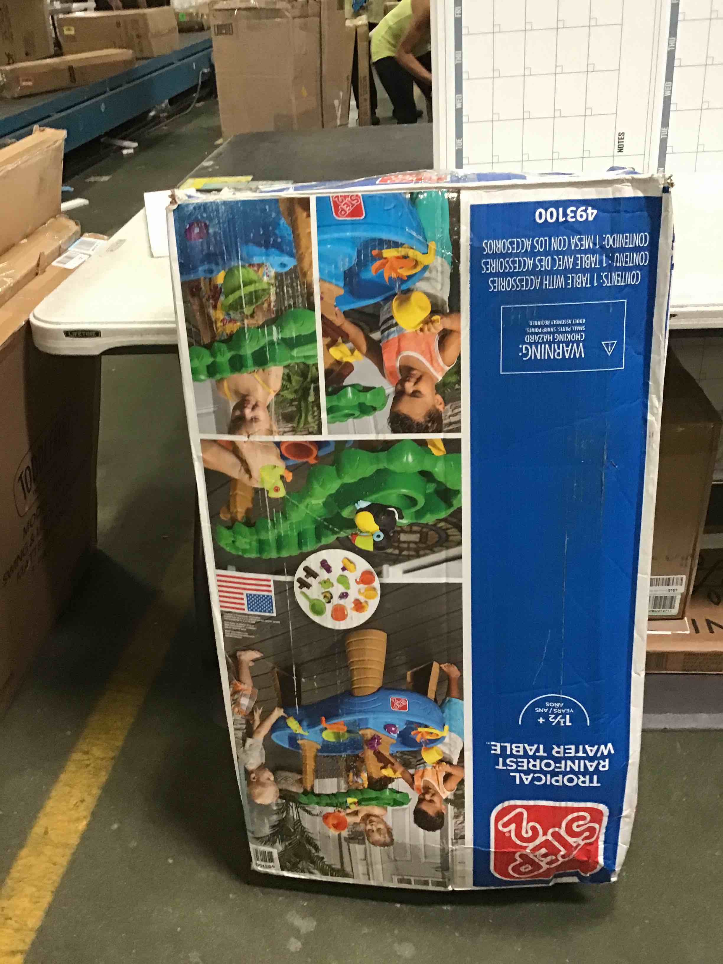 https://s3.amazonaws.com/lotting-images-prod/bidfta/RED5402079_1692282835618.jpeg