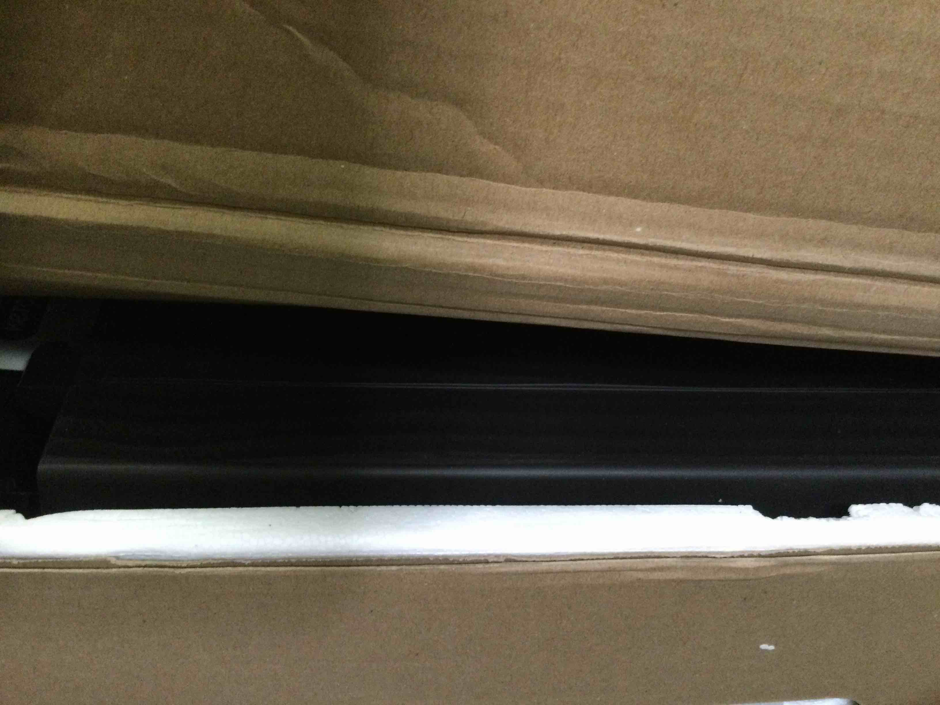 https://s3.amazonaws.com/lotting-images-prod/bidfta/RED5406989_1691760955433.jpeg