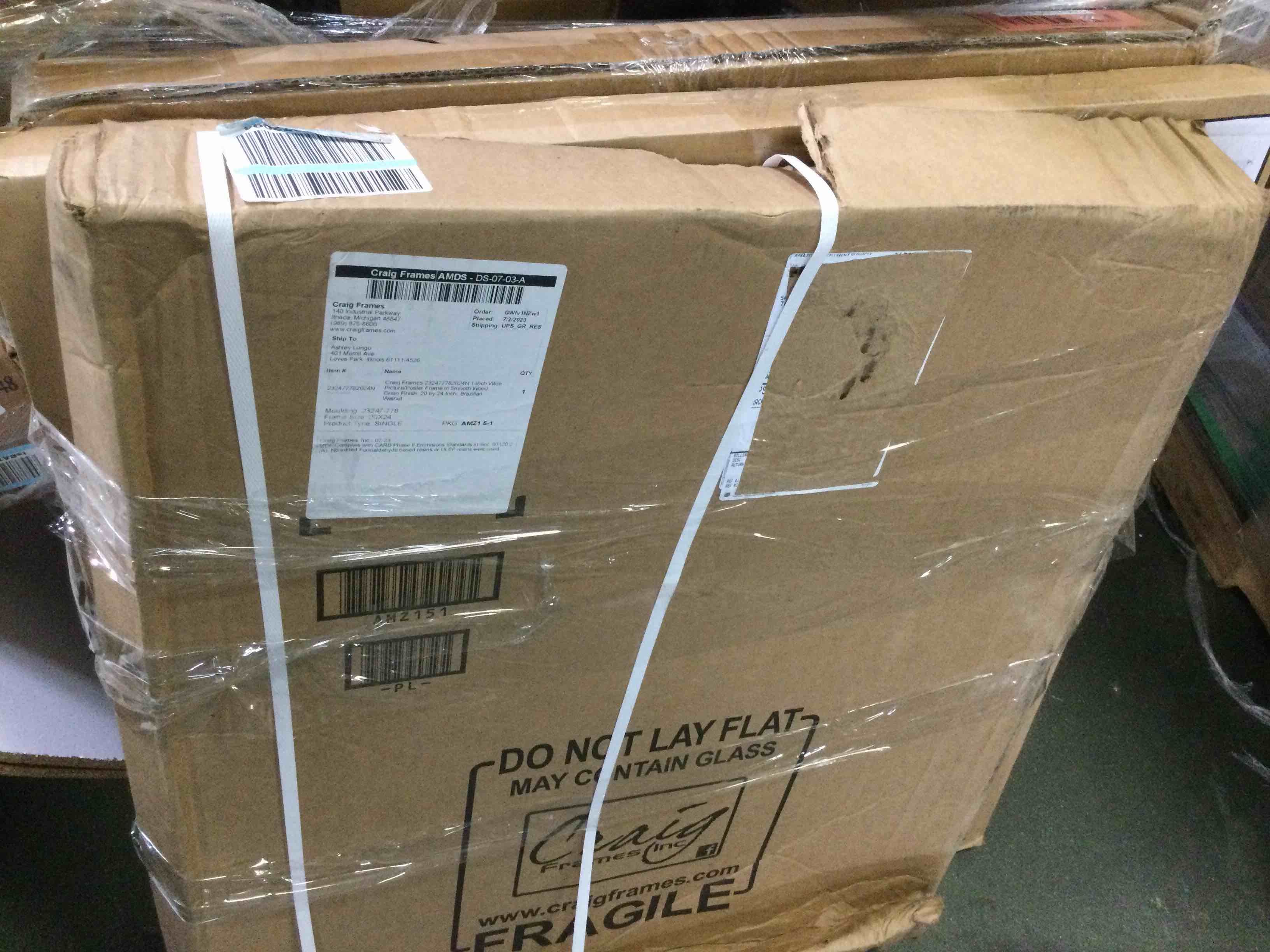 https://s3.amazonaws.com/lotting-images-prod/bidfta/RED5407053_1691778093315.jpeg