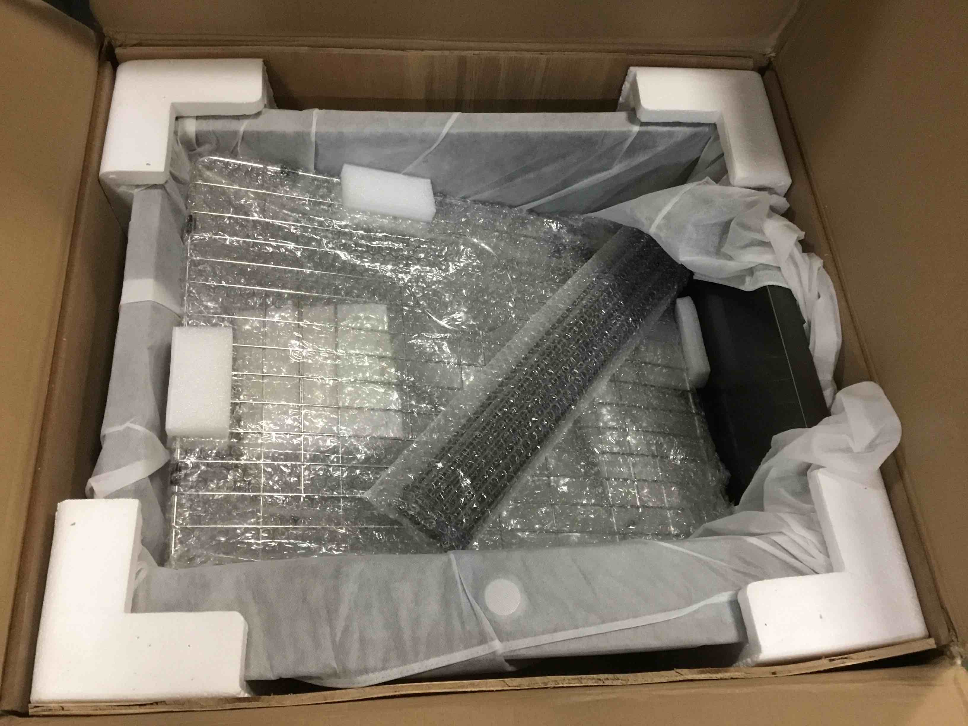 https://s3.amazonaws.com/lotting-images-prod/bidfta/RED5407130_1691850523837.jpeg