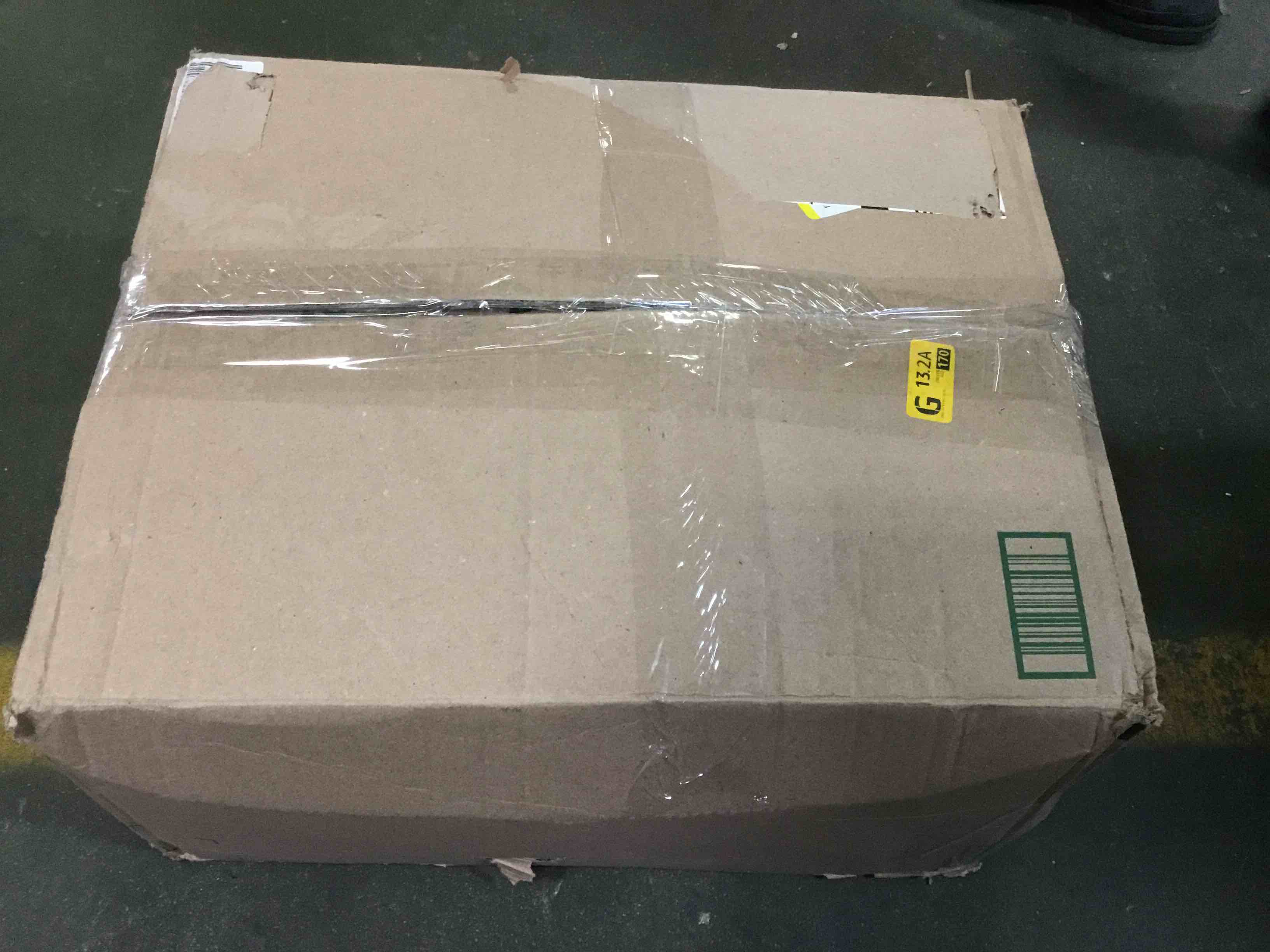 https://s3.amazonaws.com/lotting-images-prod/bidfta/RED5407593_1692279645909.jpeg