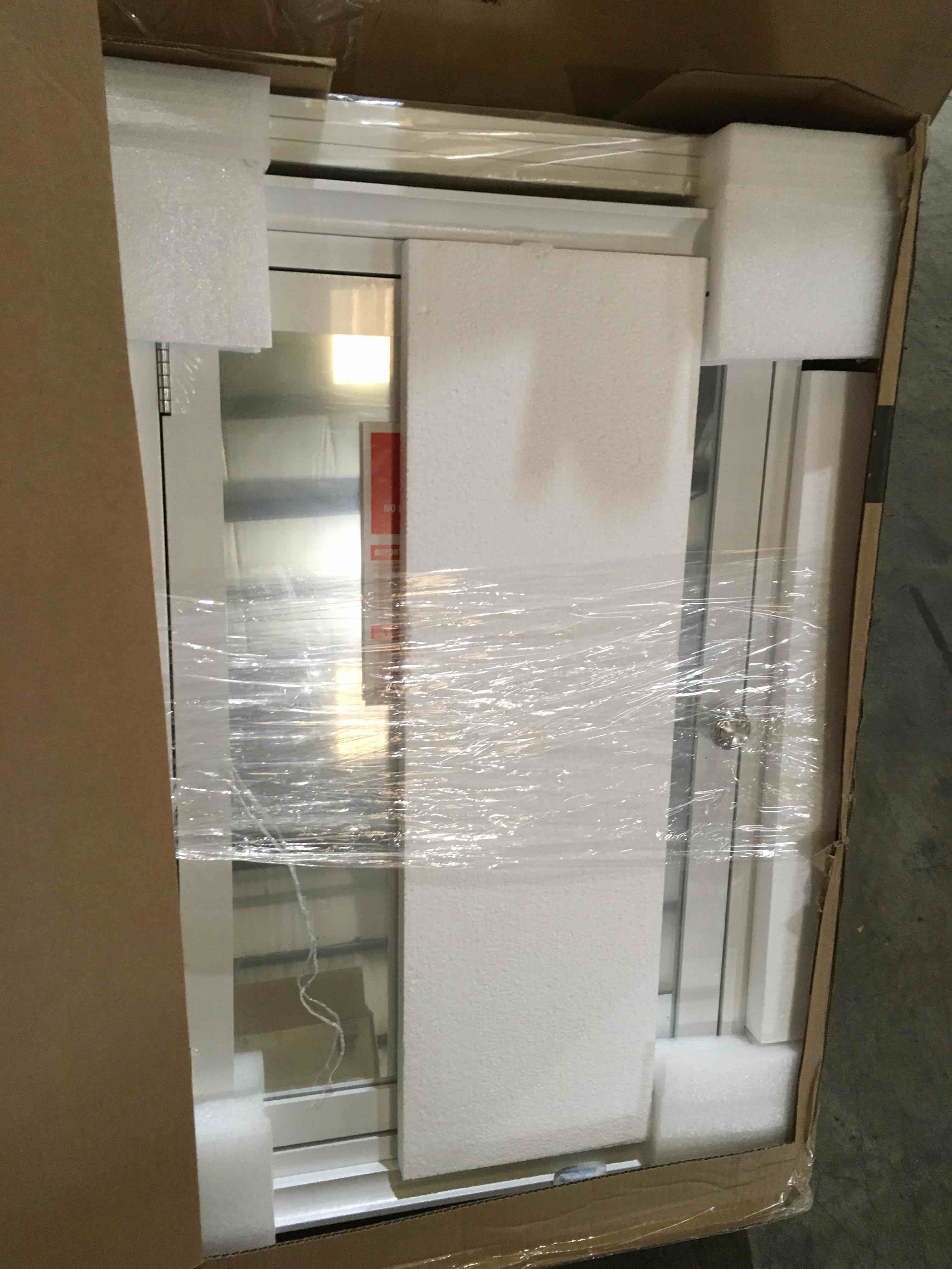 https://s3.amazonaws.com/lotting-images-prod/bidfta/RED5410215_1695914980317.jpeg