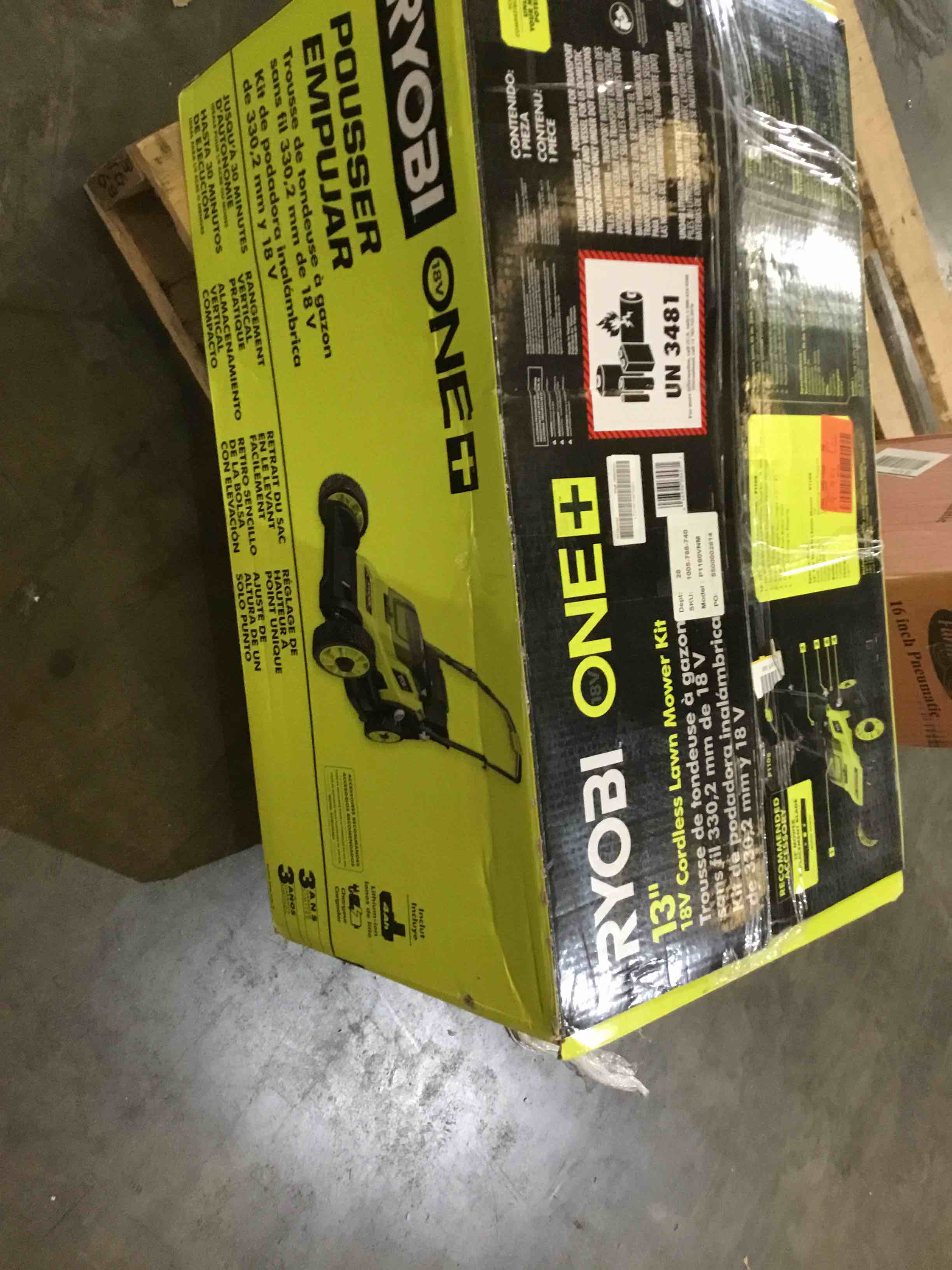 https://s3.amazonaws.com/lotting-images-prod/bidfta/RED5411904_1696520890038.jpeg