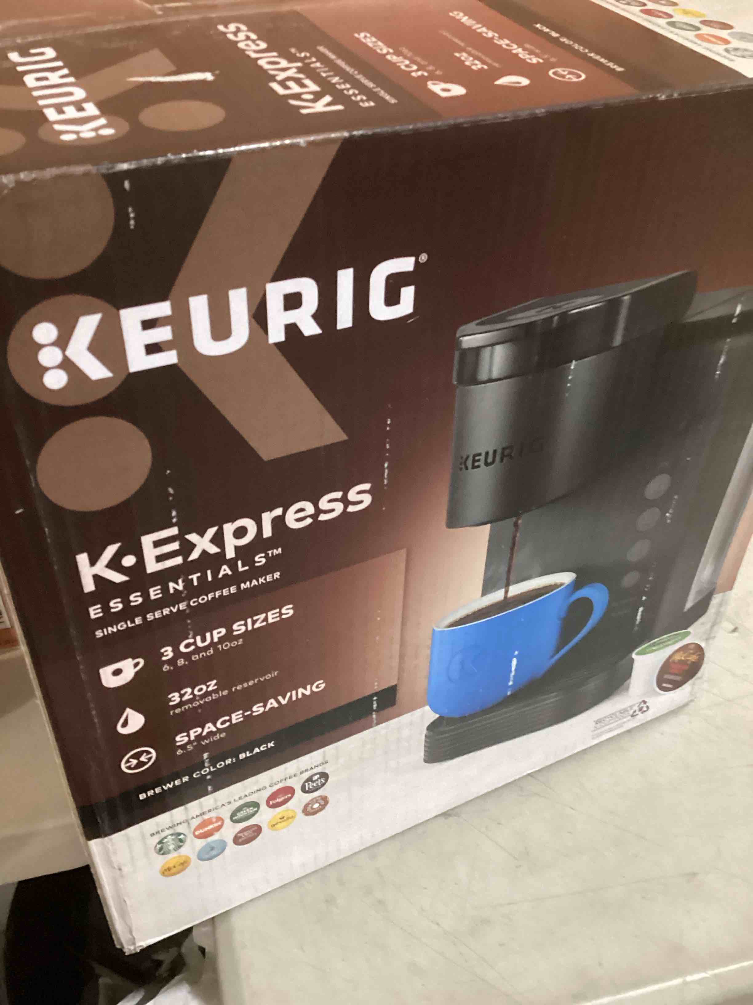 https://s3.amazonaws.com/lotting-images-prod/bidfta/RED5413016_1706554672102.jpeg