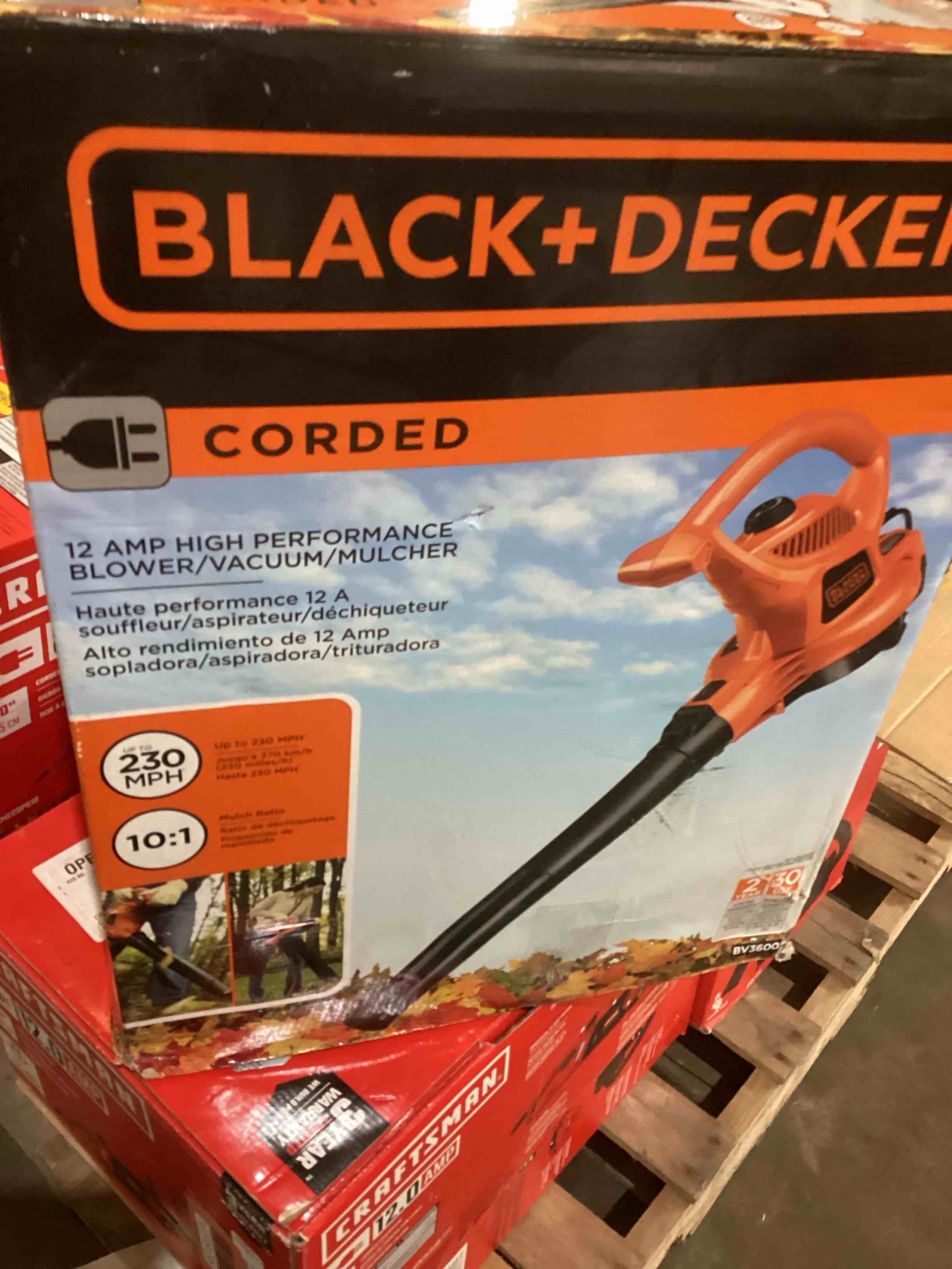 https://s3.amazonaws.com/lotting-images-prod/bidfta/RED5413371_1706817791575.jpeg
