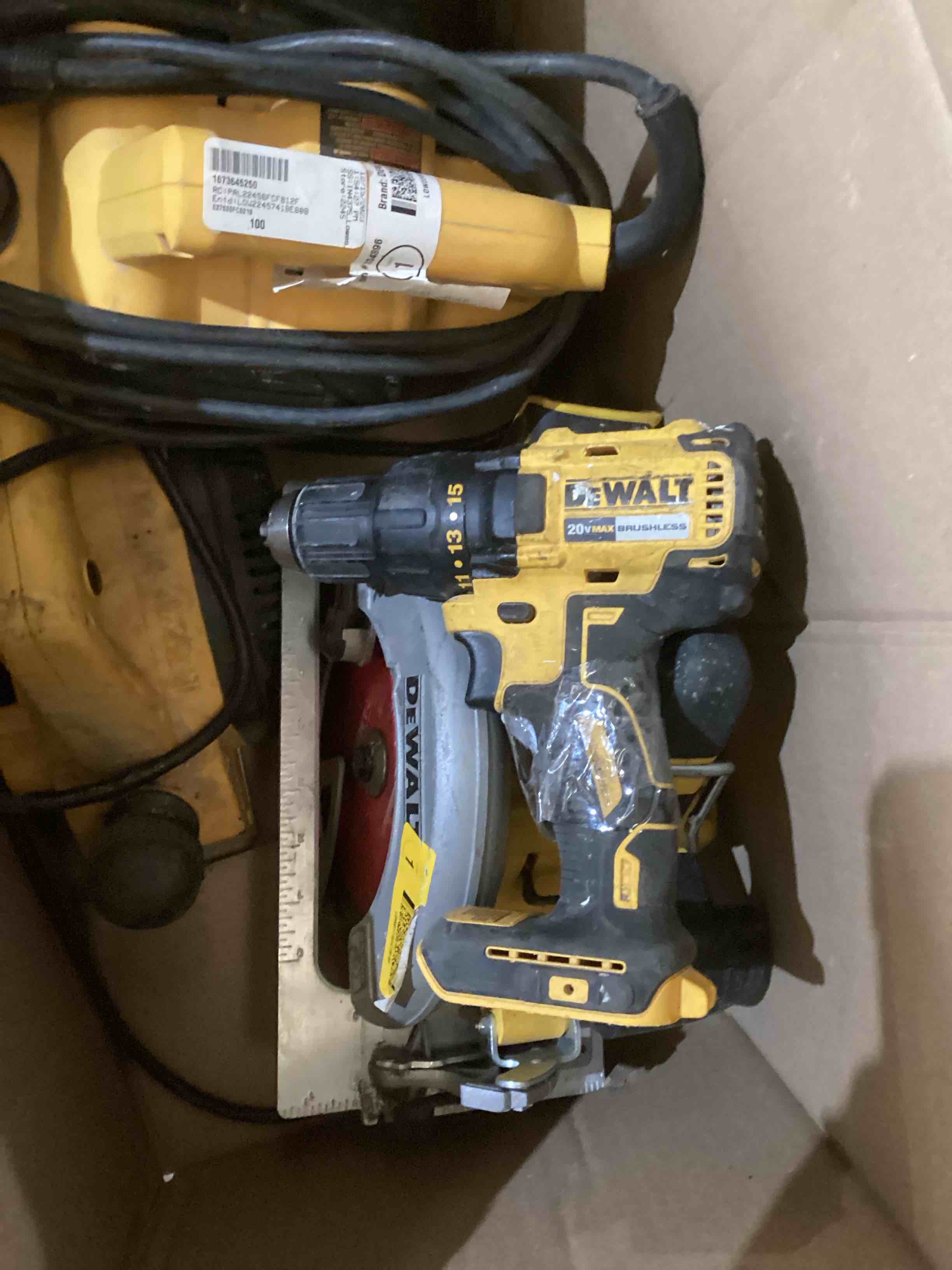 Assorted Dewalt Tools 