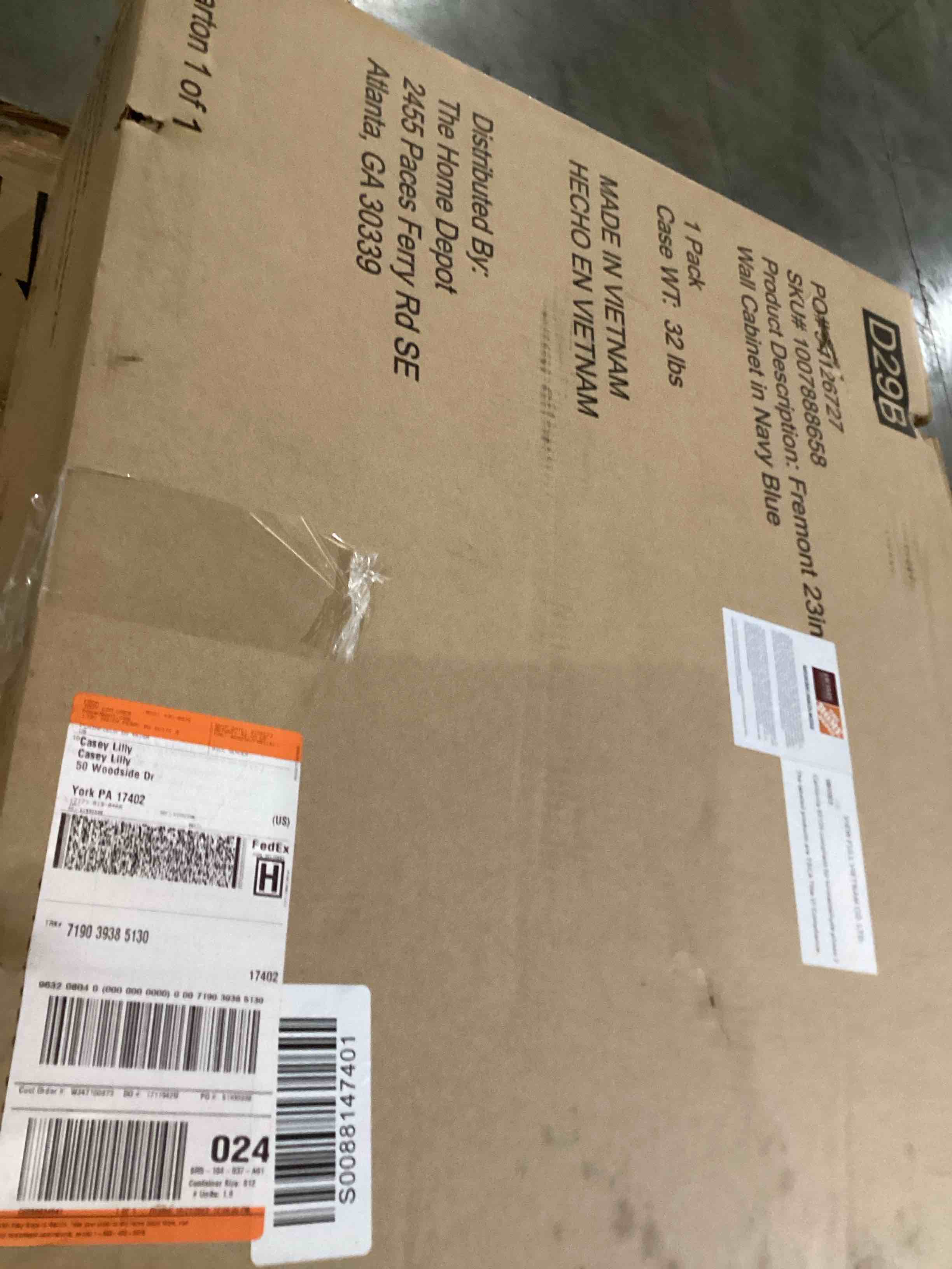 https://s3.amazonaws.com/lotting-images-prod/bidfta/RED5414346_1706891704720.jpeg
