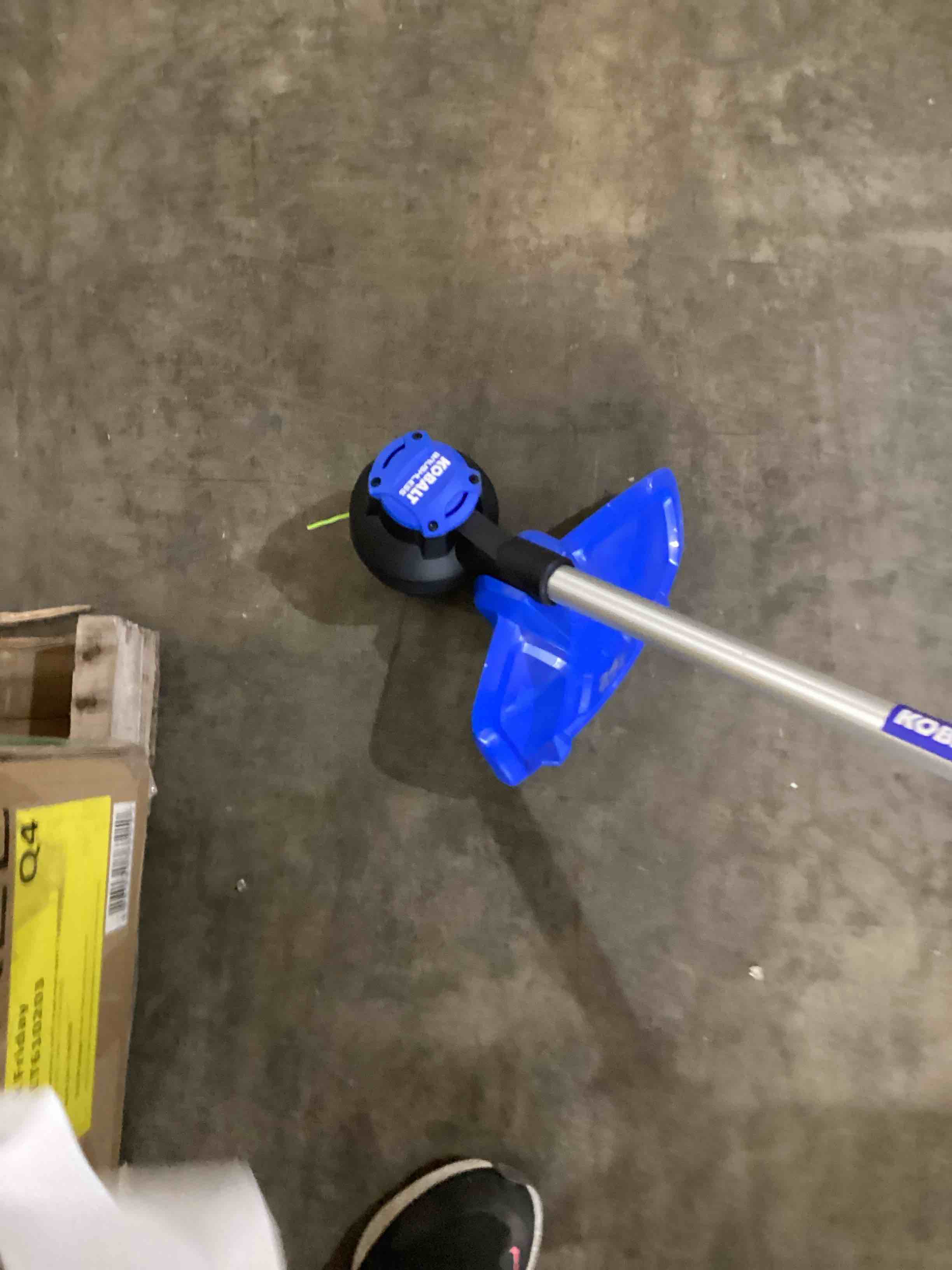 https://s3.amazonaws.com/lotting-images-prod/bidfta/RED5414574_1707164515856.jpeg