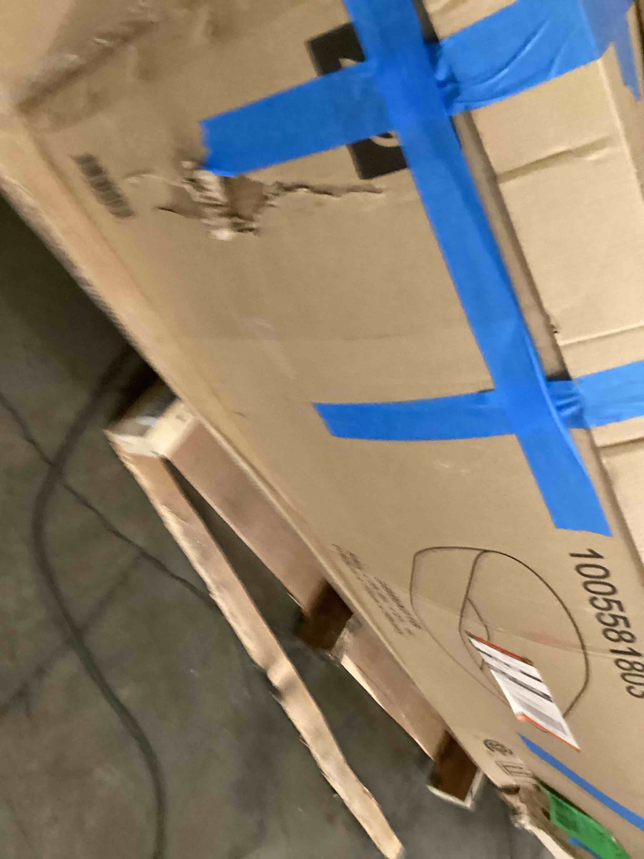 https://s3.amazonaws.com/lotting-images-prod/bidfta/RED5414782_1707314094905.jpeg