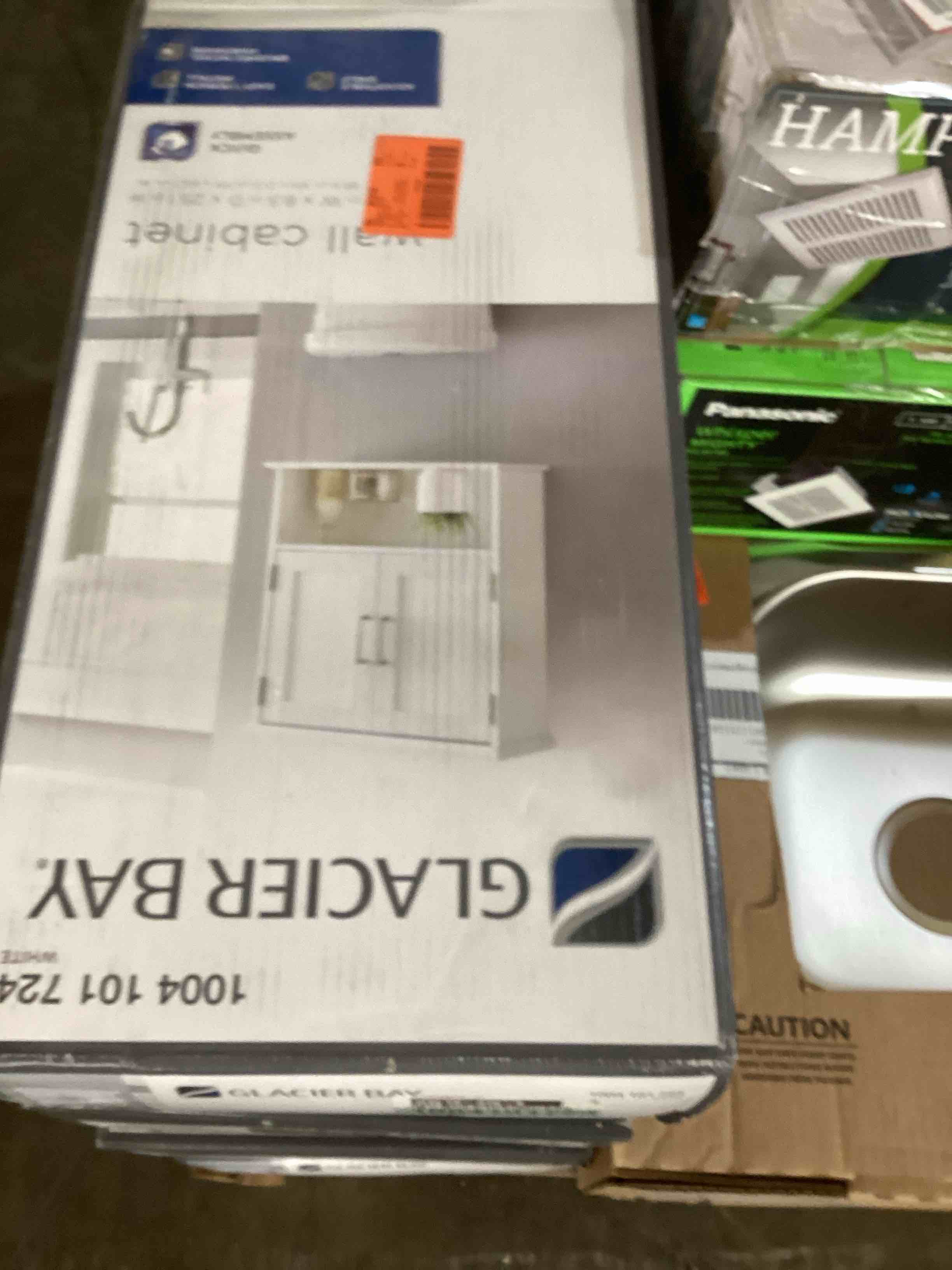 https://s3.amazonaws.com/lotting-images-prod/bidfta/RED5415059_1707421019360.jpeg