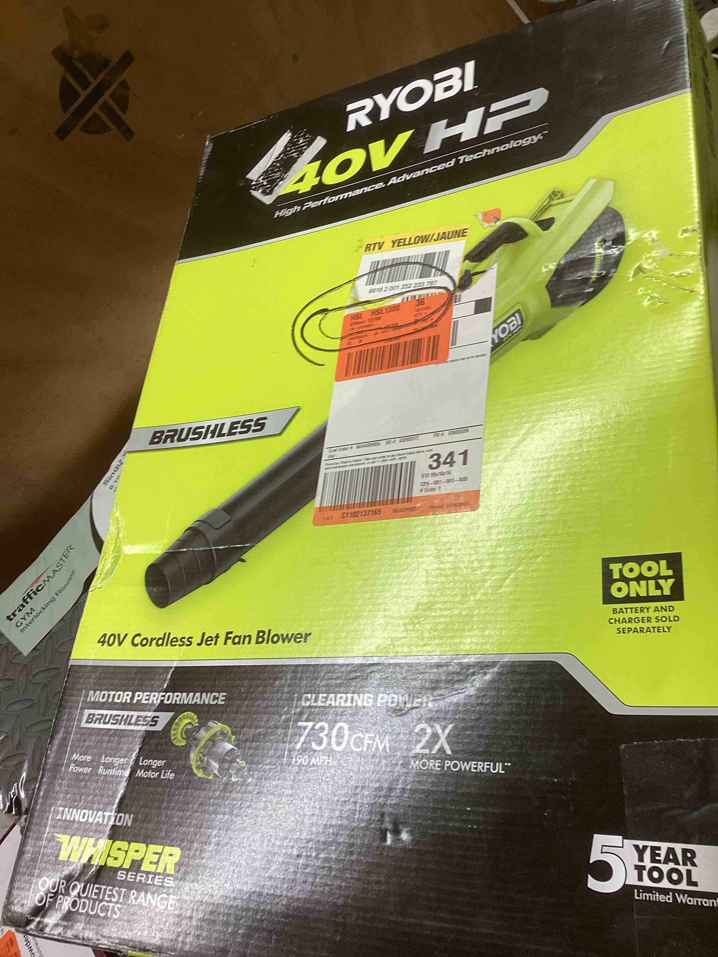 https://s3.amazonaws.com/lotting-images-prod/bidfta/RED5416062_1708094362966.jpeg