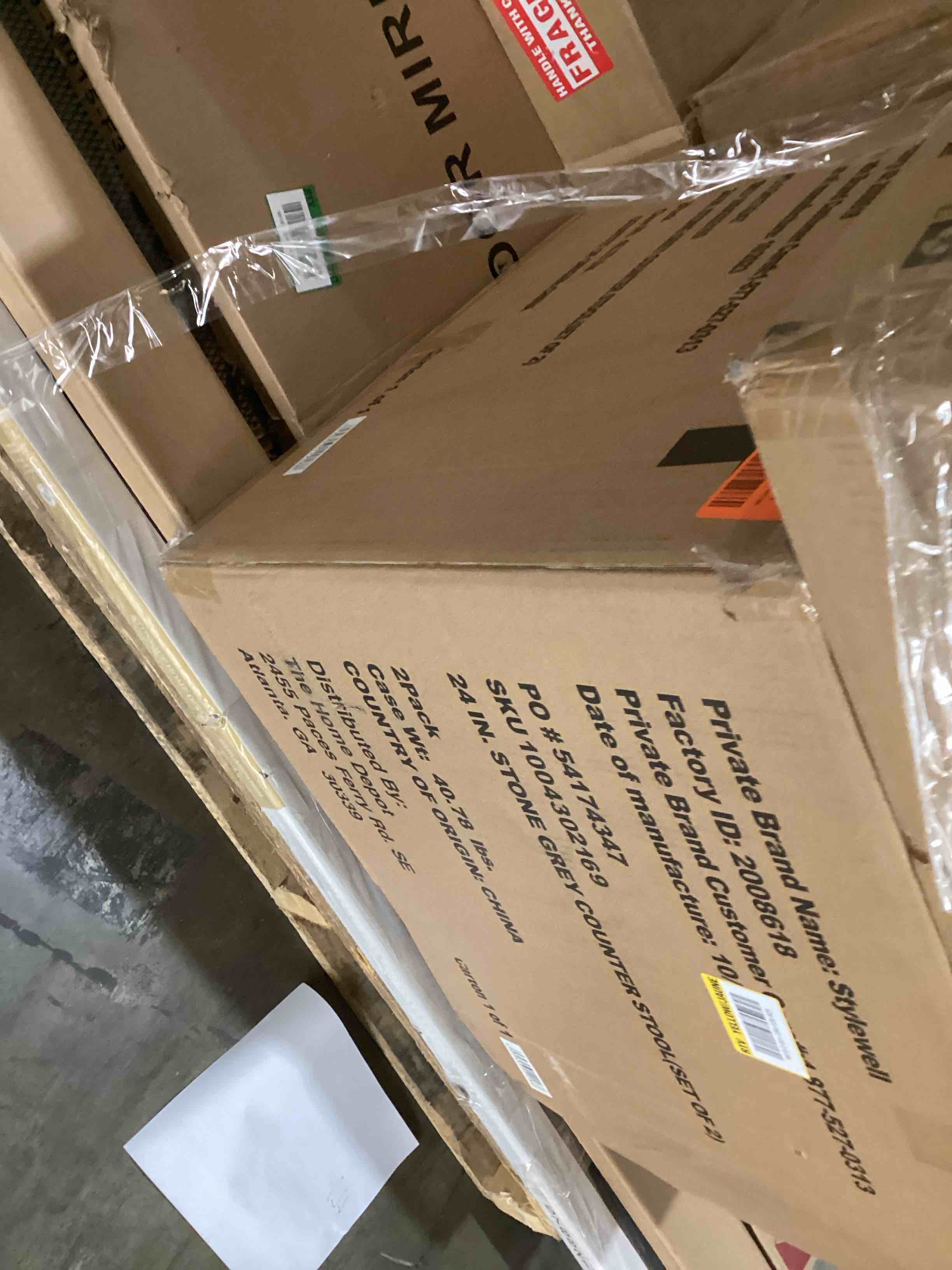 https://s3.amazonaws.com/lotting-images-prod/bidfta/RED5416258_1708350734177.jpeg