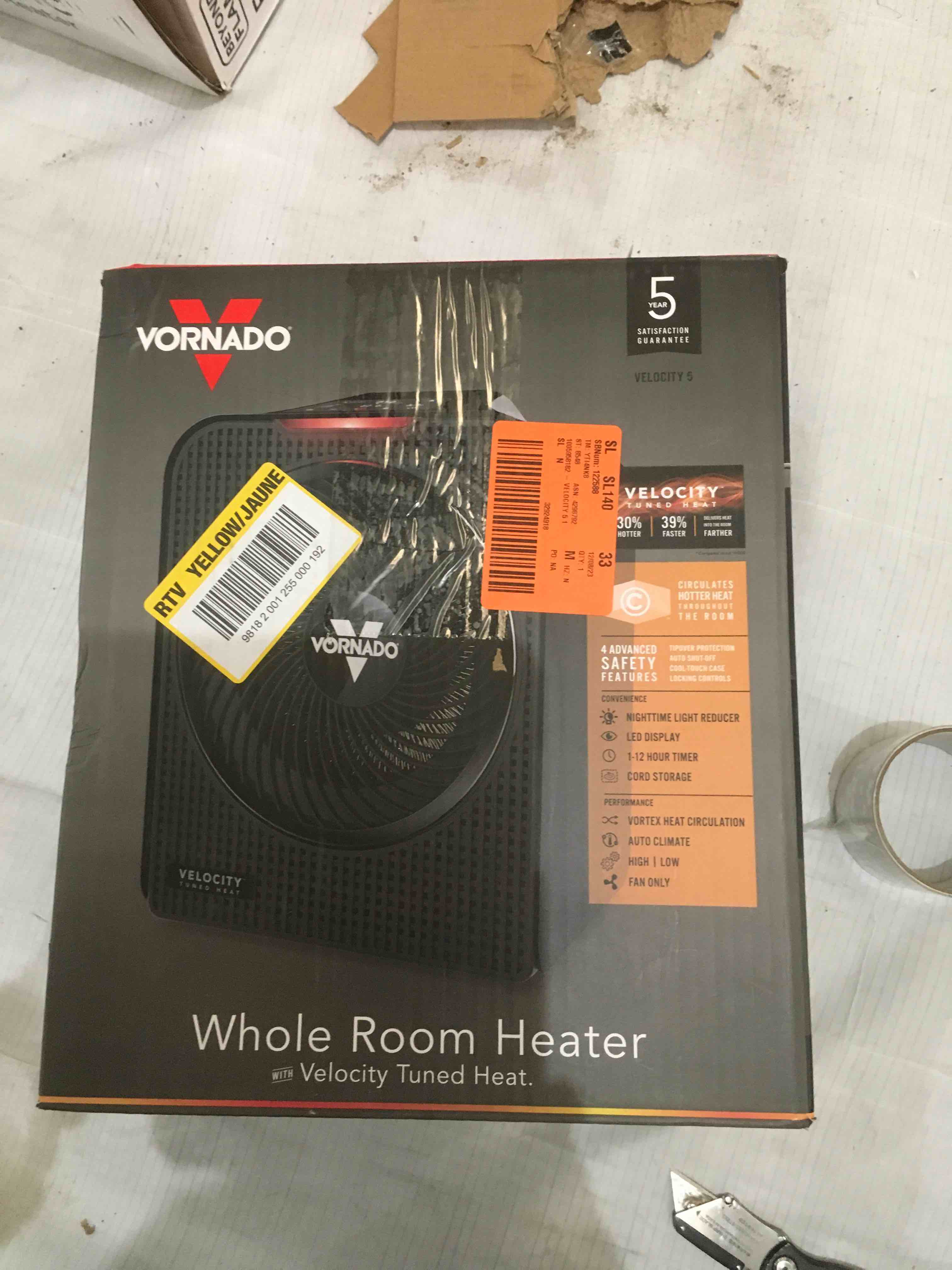 https://s3.amazonaws.com/lotting-images-prod/bidfta/RED5420271_1703174324308.jpeg