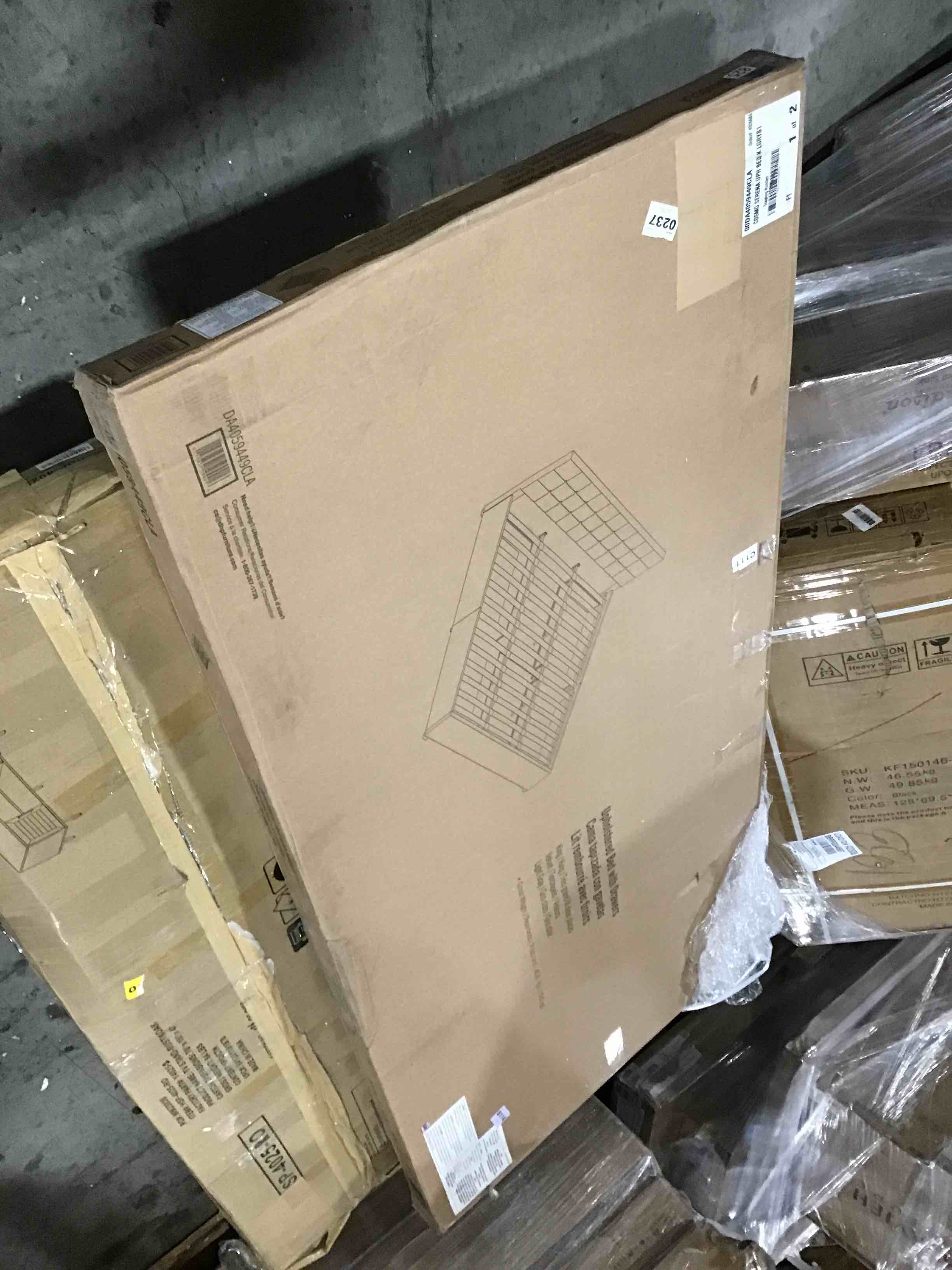 https://s3.amazonaws.com/lotting-images-prod/bidfta/RED5421668_1697123955777.jpeg