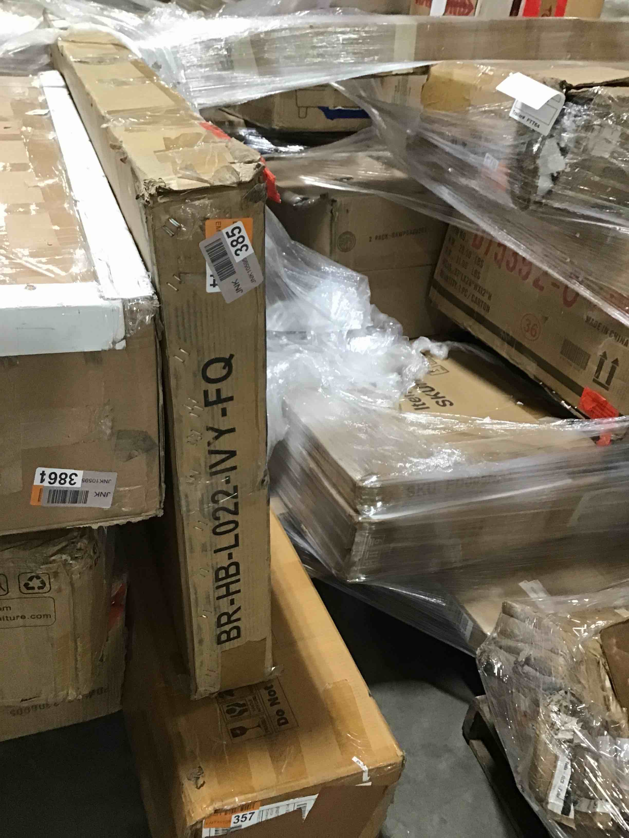 https://s3.amazonaws.com/lotting-images-prod/bidfta/RED5423012_1698166441293.jpeg