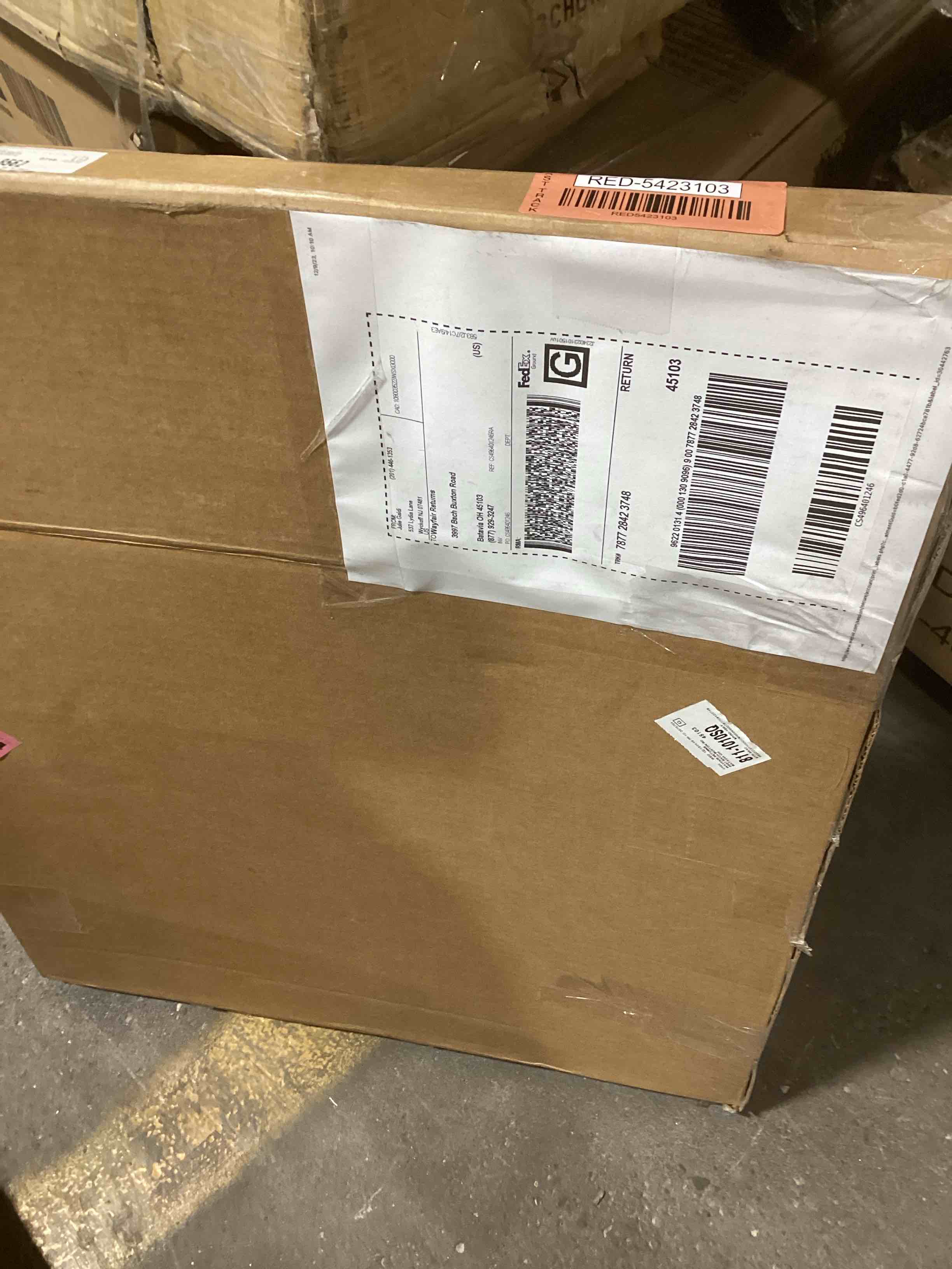 https://s3.amazonaws.com/lotting-images-prod/bidfta/RED5423103_1702996491534.jpeg