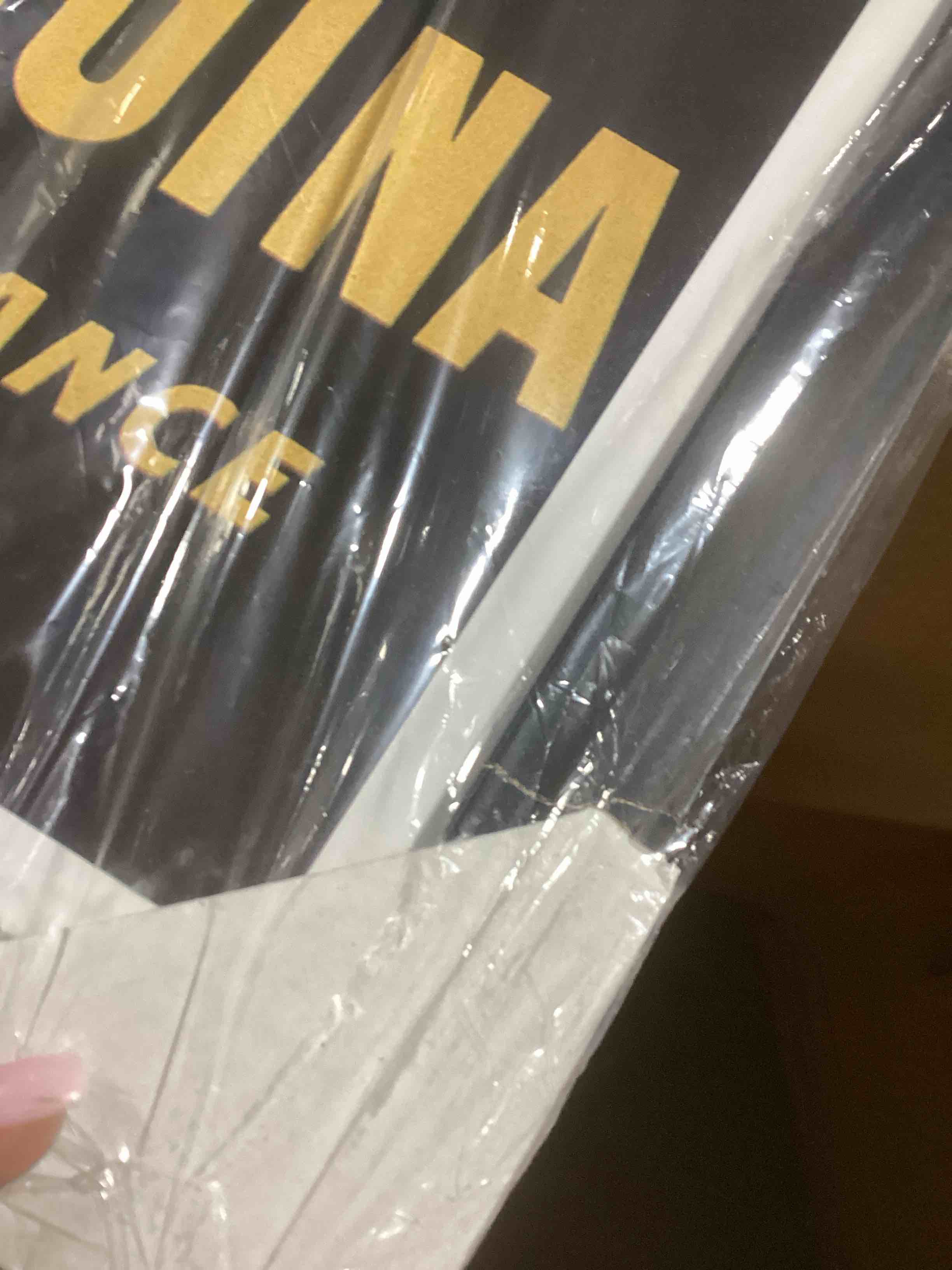 https://s3.amazonaws.com/lotting-images-prod/bidfta/RED5423104_1702996642923.jpeg