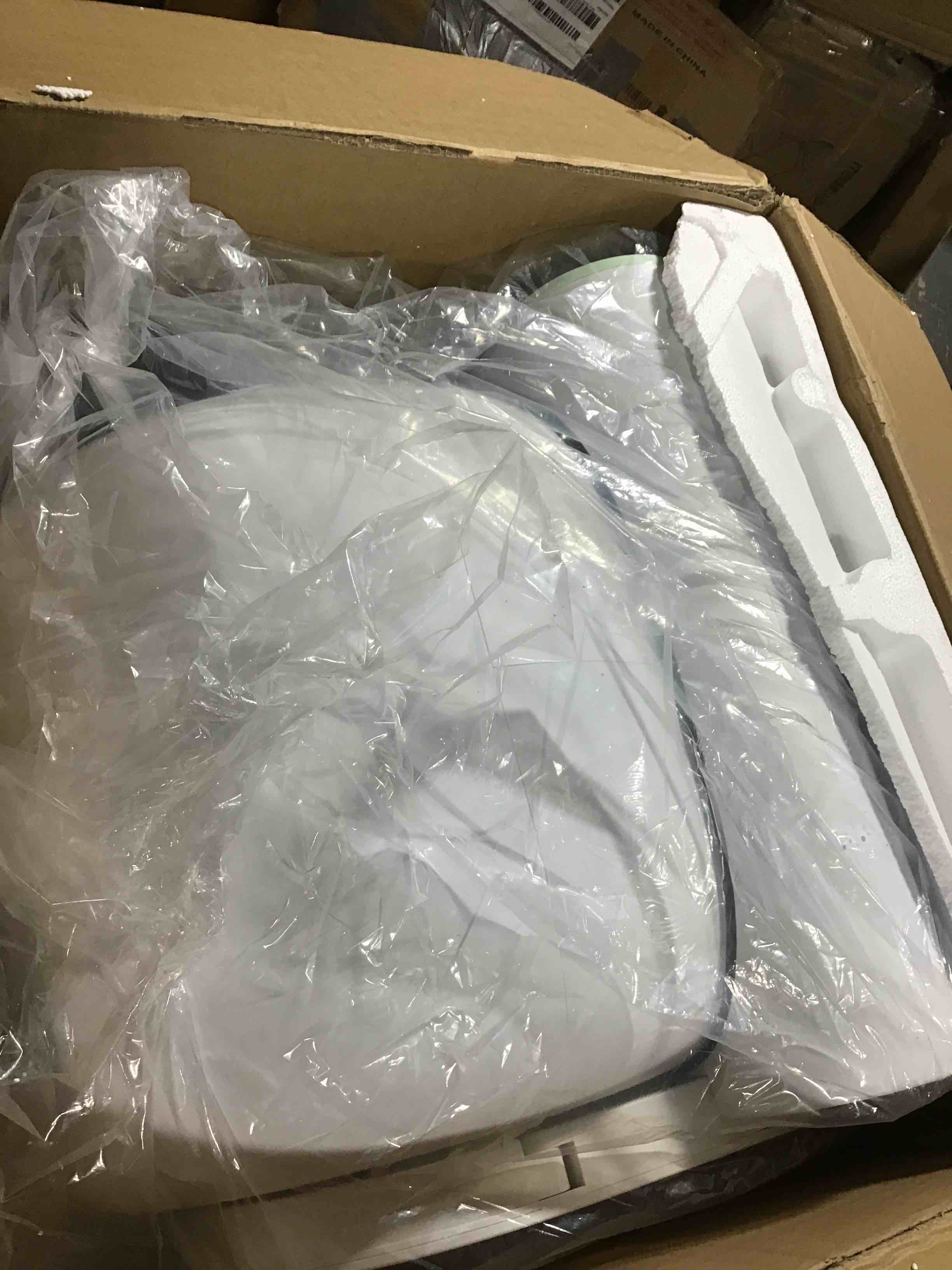 https://s3.amazonaws.com/lotting-images-prod/bidfta/RED5424287_1704910288964.jpeg