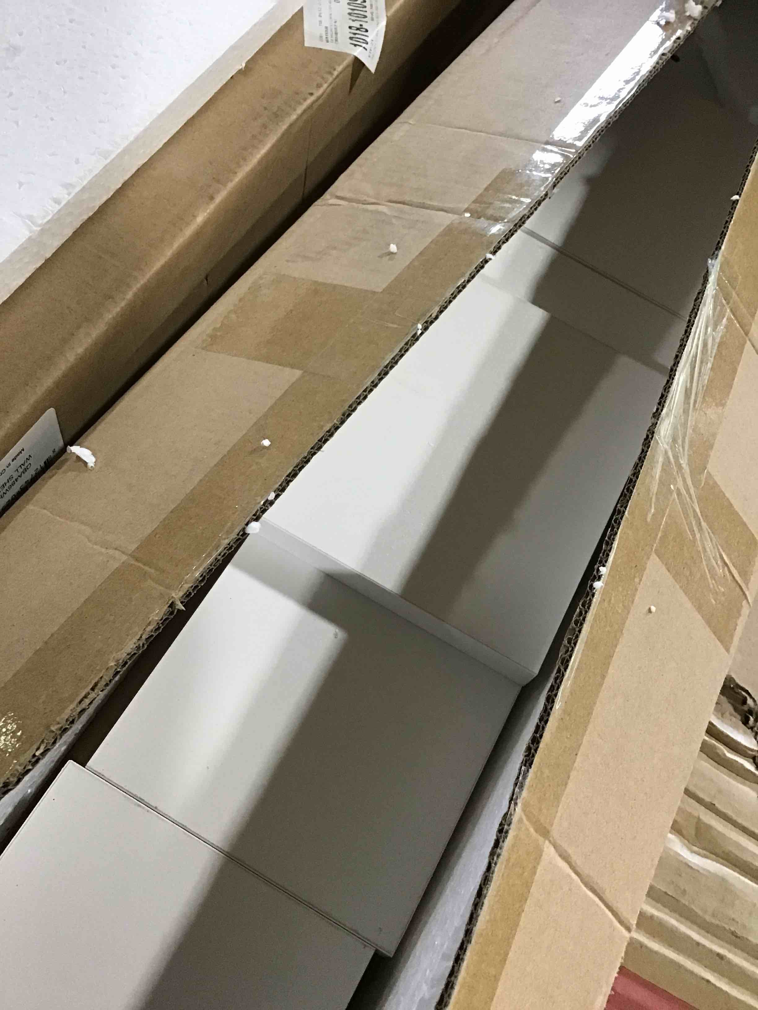 https://s3.amazonaws.com/lotting-images-prod/bidfta/RED5424522_1696440048855.jpeg