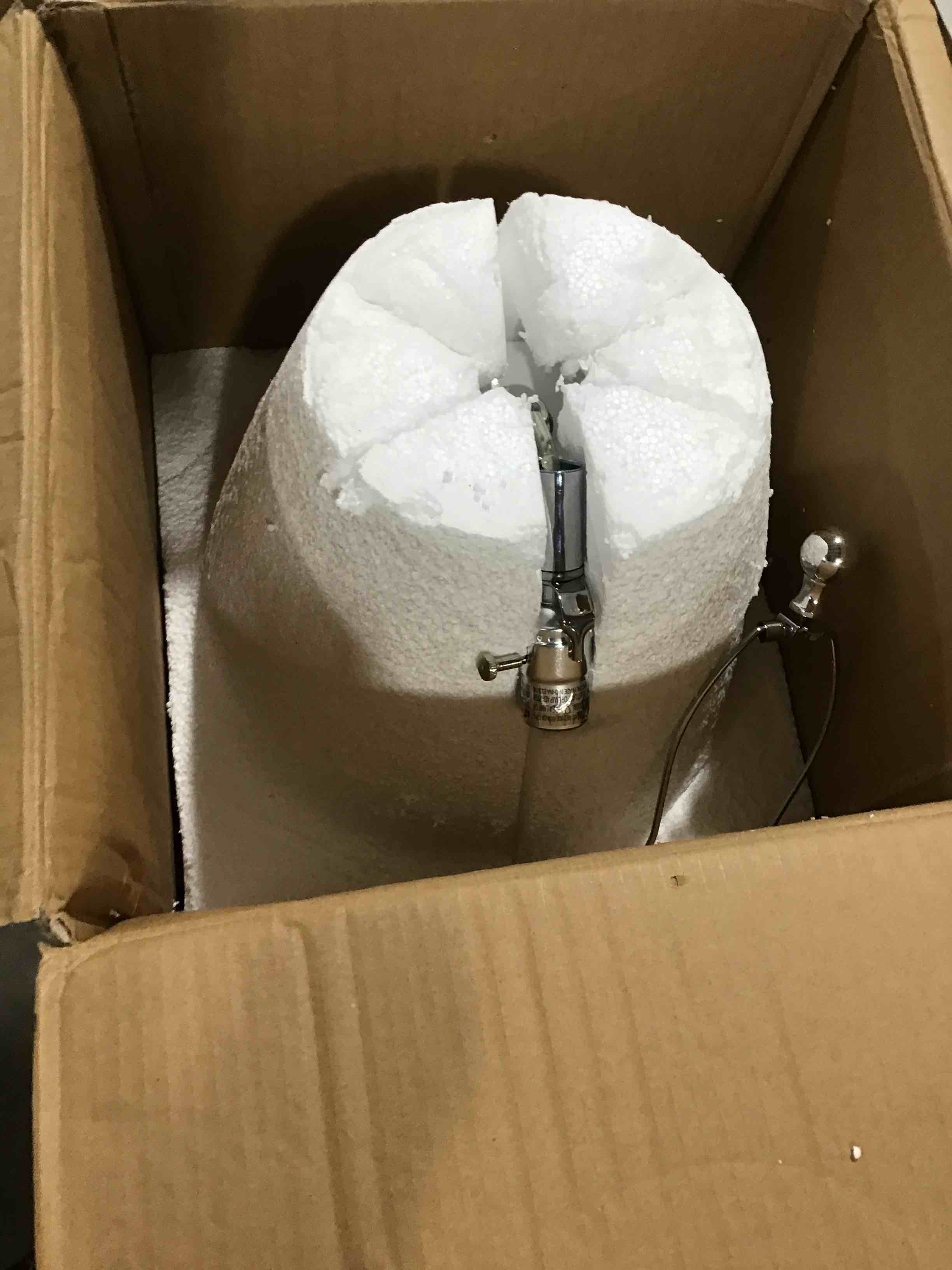 https://s3.amazonaws.com/lotting-images-prod/bidfta/RED5424816_1697124015883.jpeg