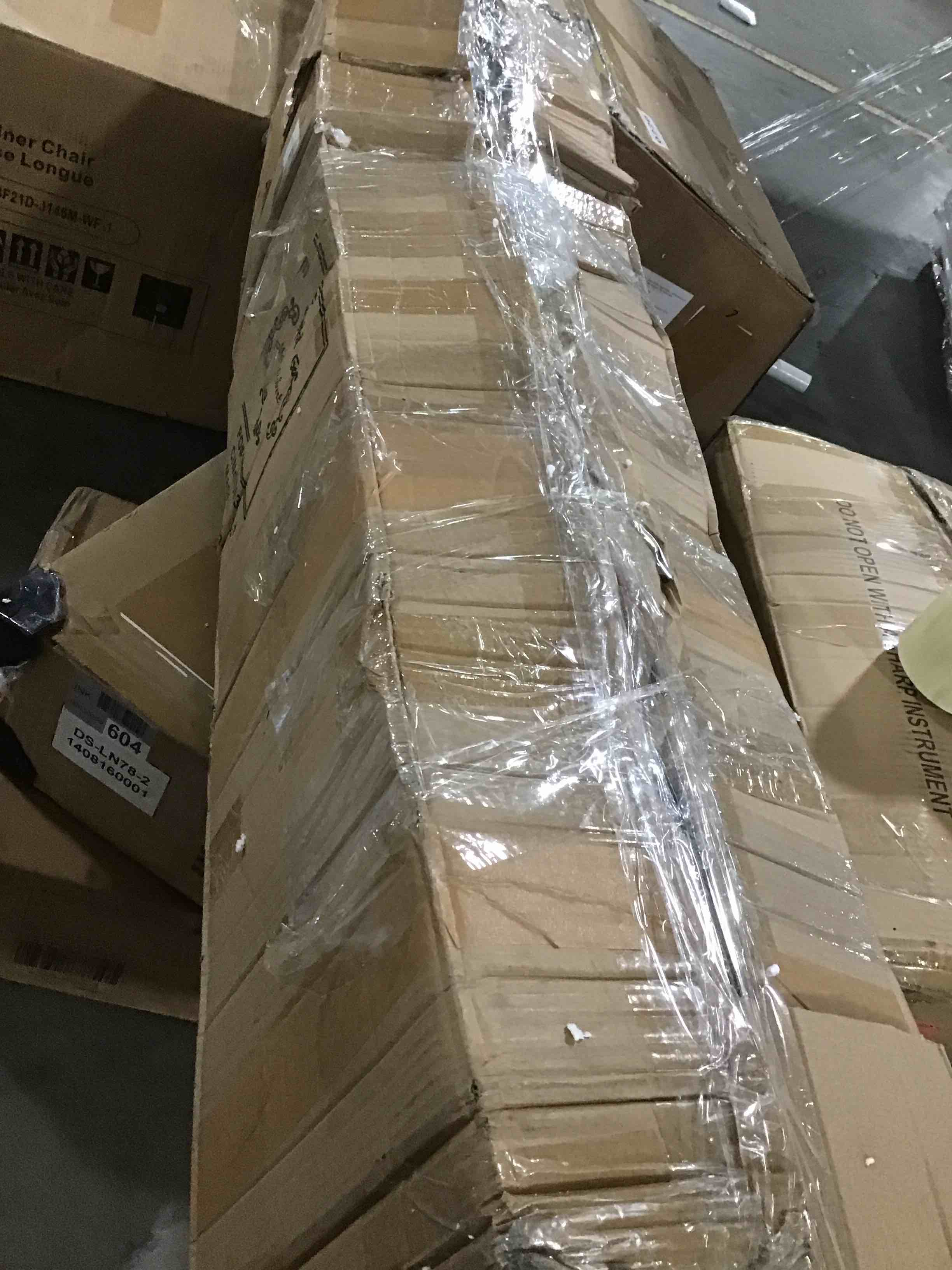 https://s3.amazonaws.com/lotting-images-prod/bidfta/RED5425670_1699633983258.jpeg