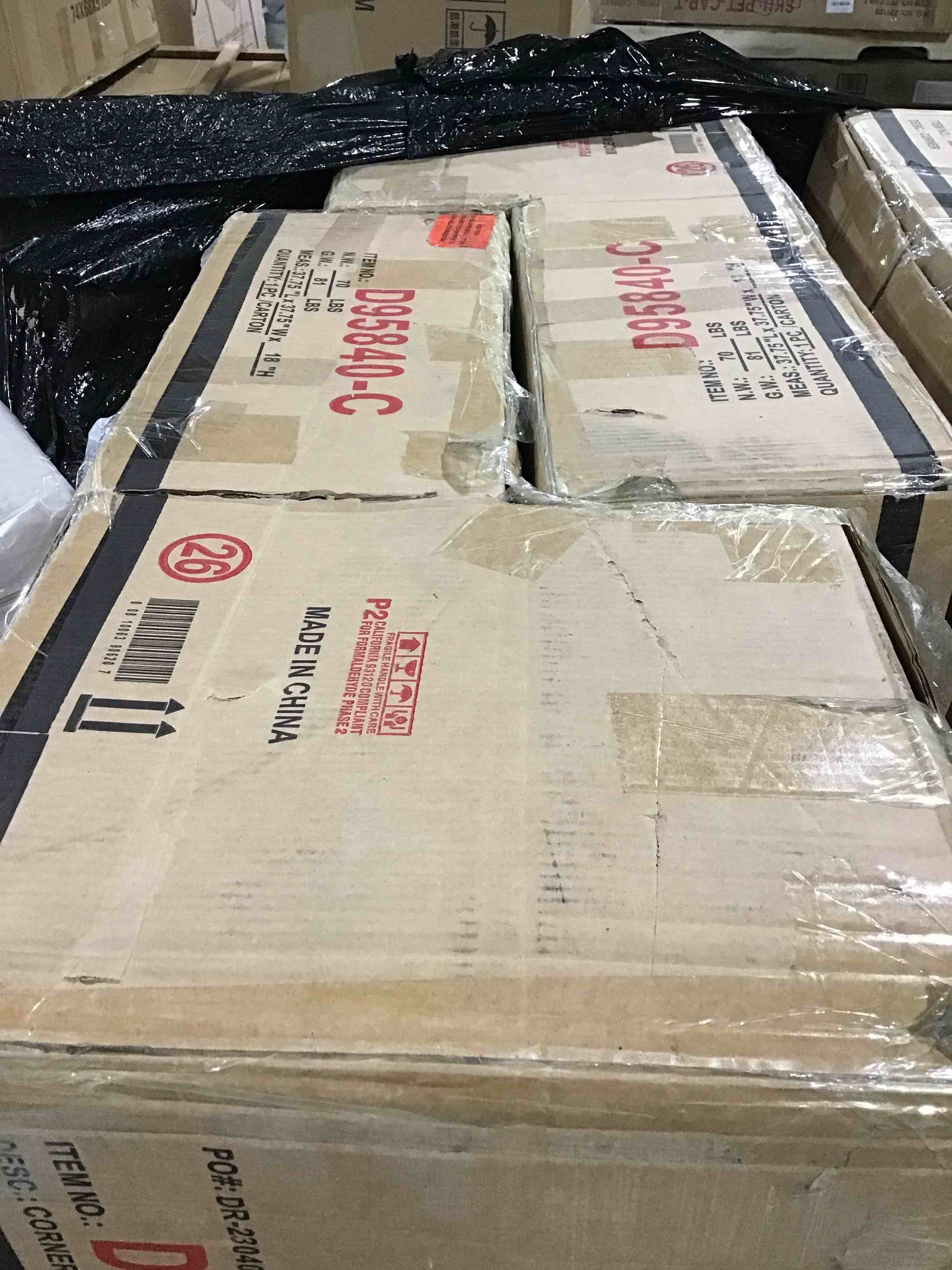 https://s3.amazonaws.com/lotting-images-prod/bidfta/RED5425817_1700166135877.jpeg