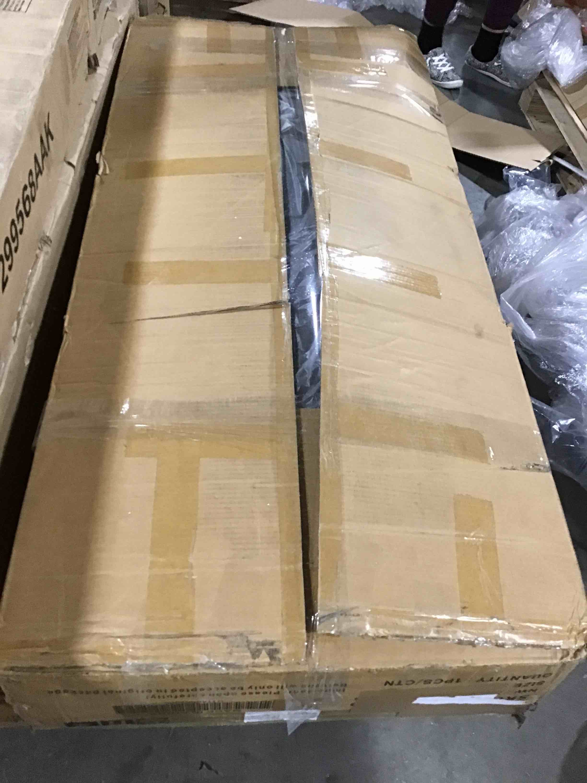 https://s3.amazonaws.com/lotting-images-prod/bidfta/RED5426415_1698757931447.jpeg
