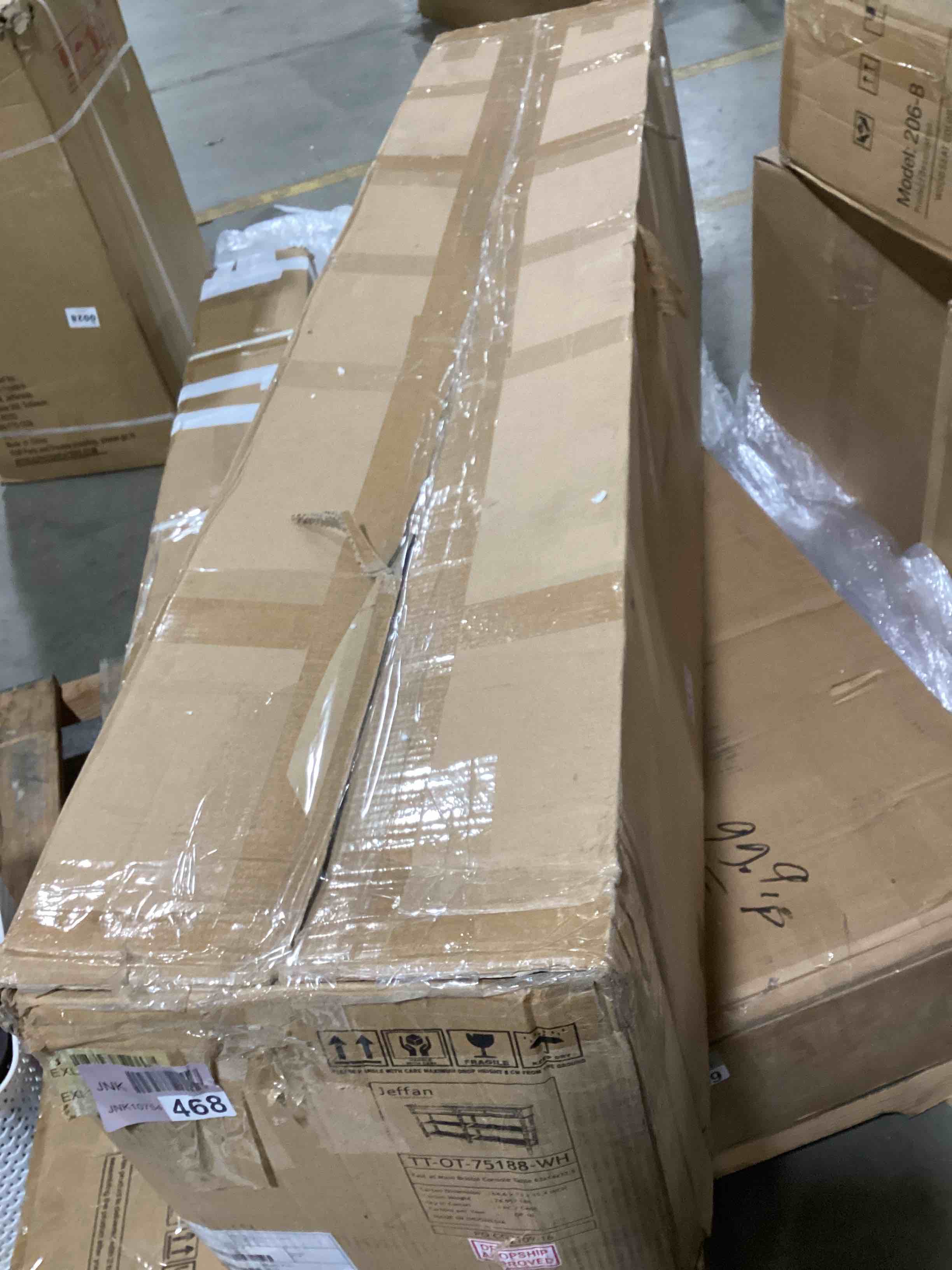 https://s3.amazonaws.com/lotting-images-prod/bidfta/RED5426620_1699018111153.jpeg