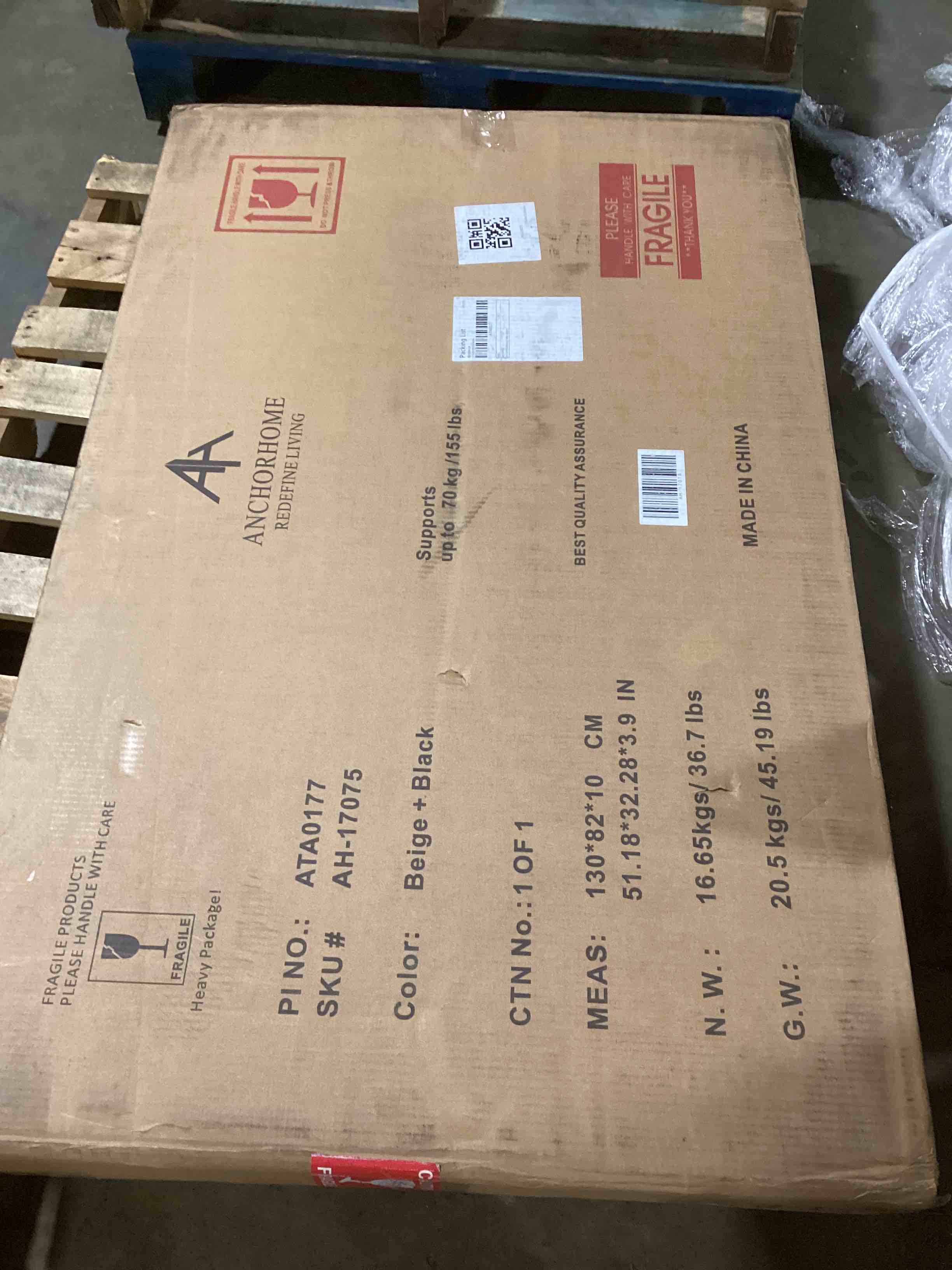https://s3.amazonaws.com/lotting-images-prod/bidfta/RED5426808_1700057803608.jpeg