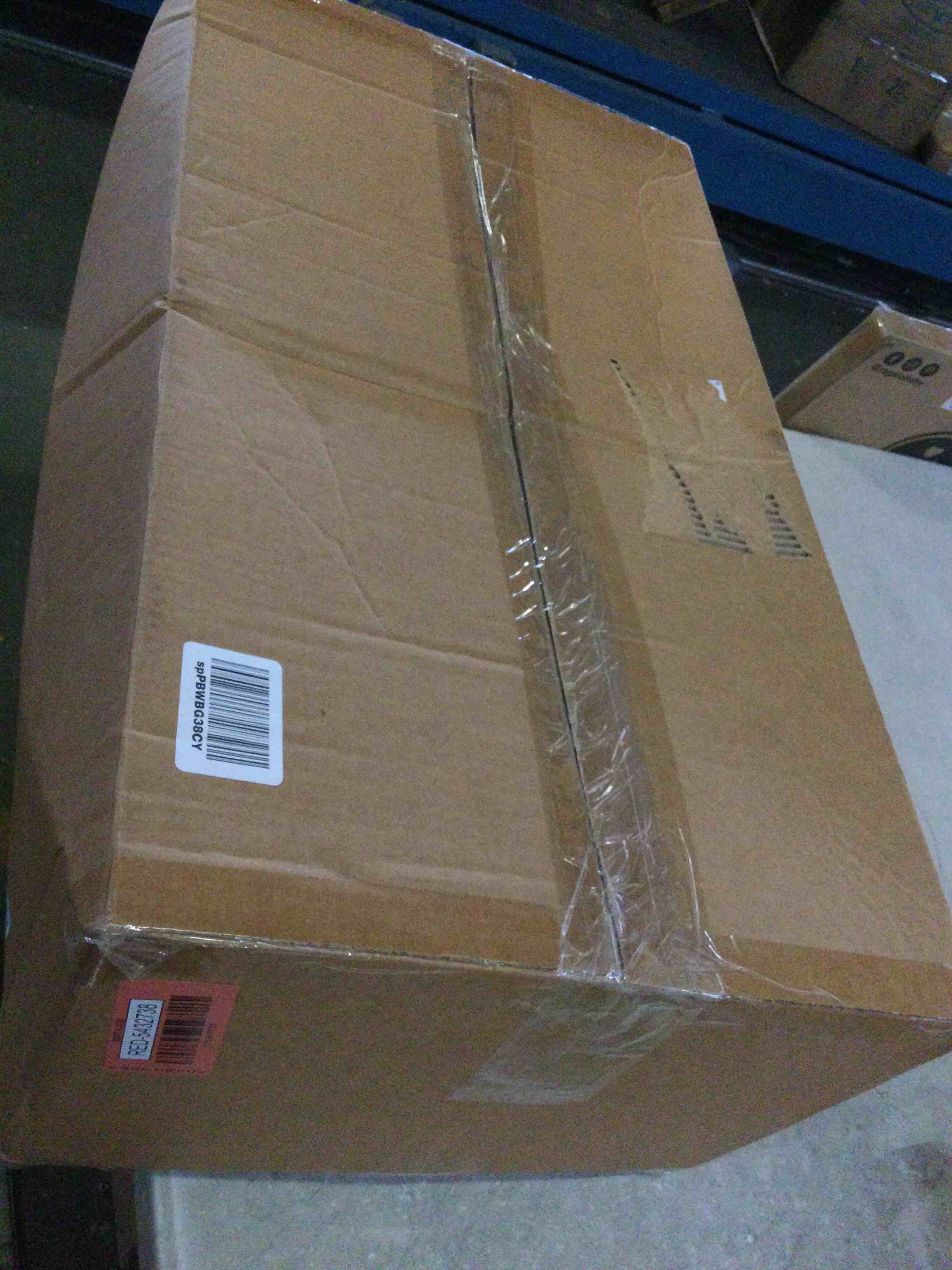 https://s3.amazonaws.com/lotting-images-prod/bidfta/RED5432738_1701289104721.jpeg