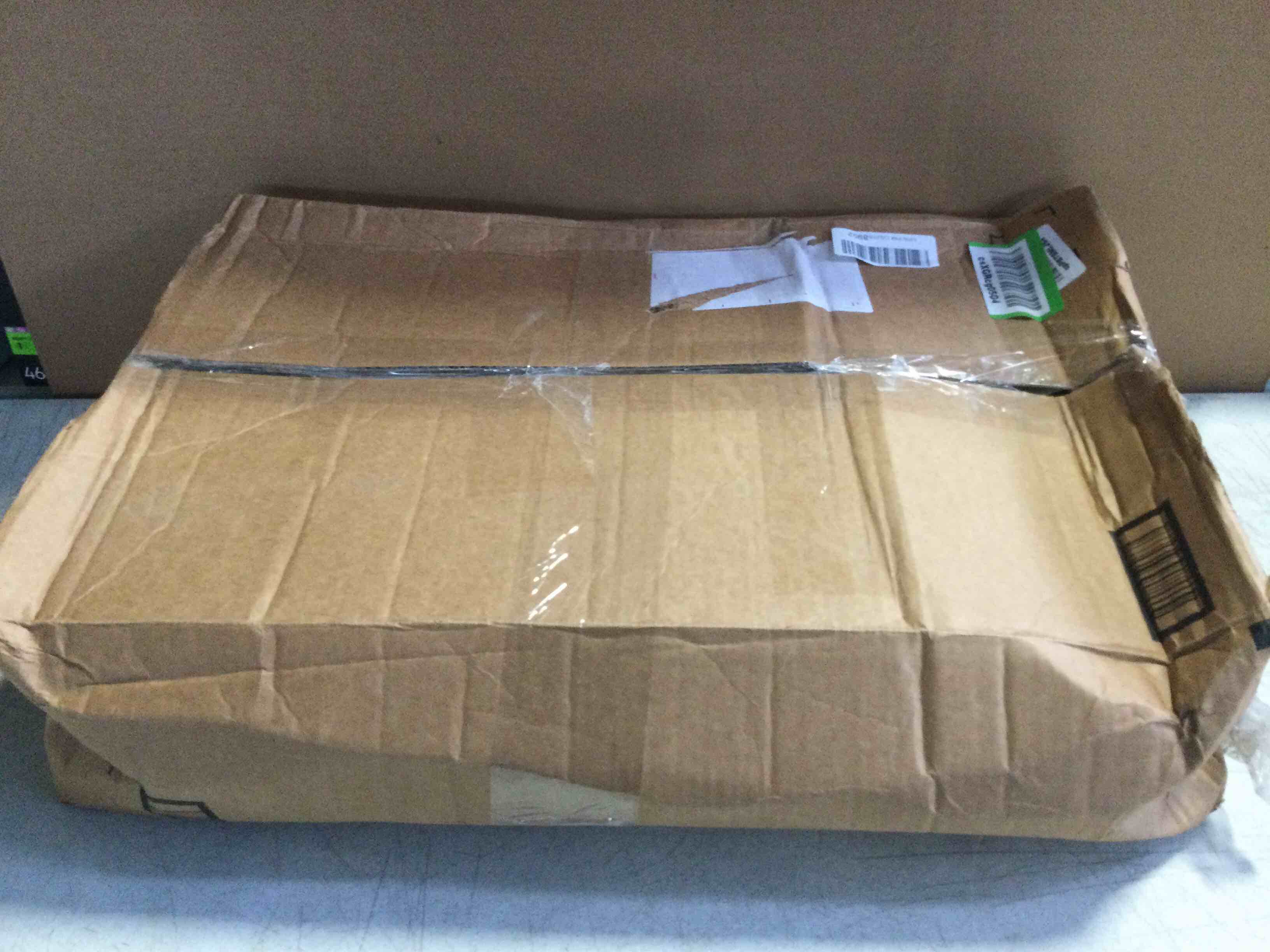 https://s3.amazonaws.com/lotting-images-prod/bidfta/RED5435288_1700665187551.jpeg