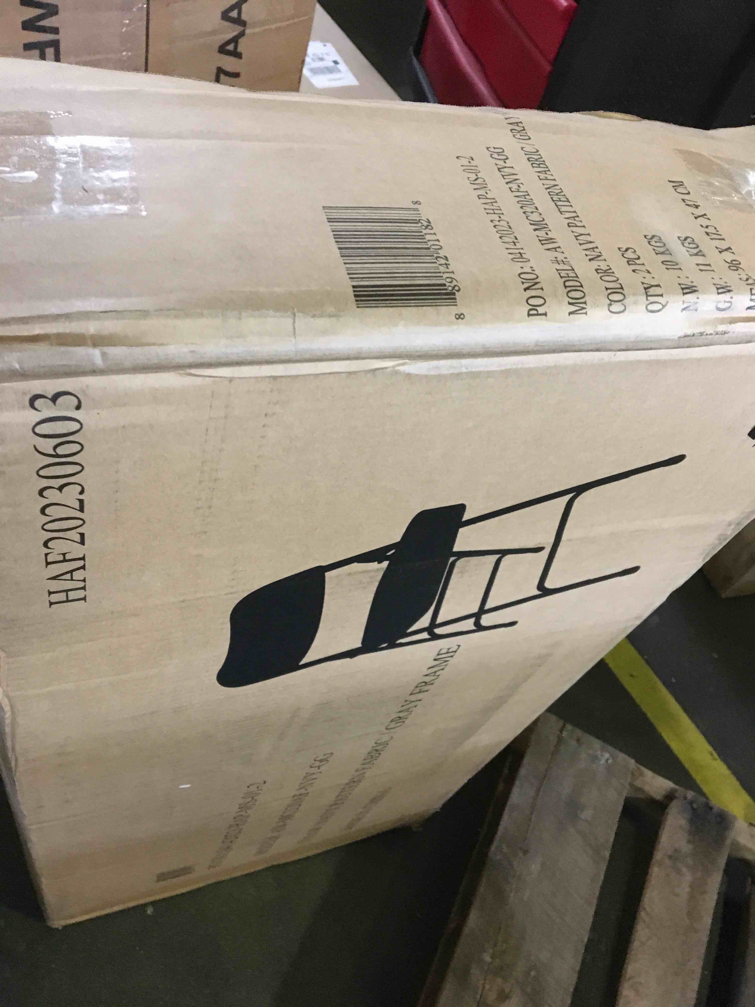 https://s3.amazonaws.com/lotting-images-prod/bidfta/RED5436518_1700152740694.jpeg