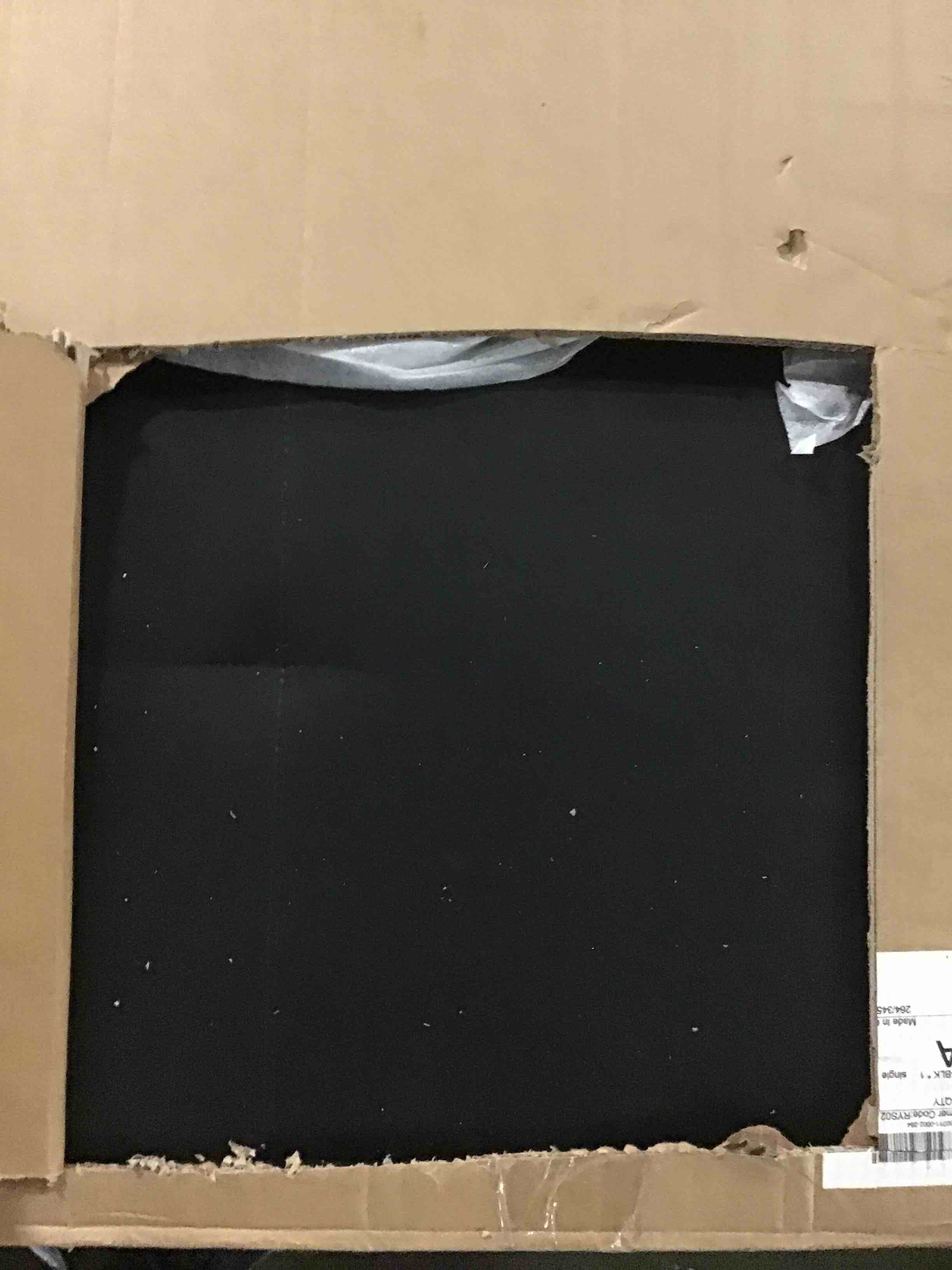 https://s3.amazonaws.com/lotting-images-prod/bidfta/RED5436742_1700515032393.jpeg