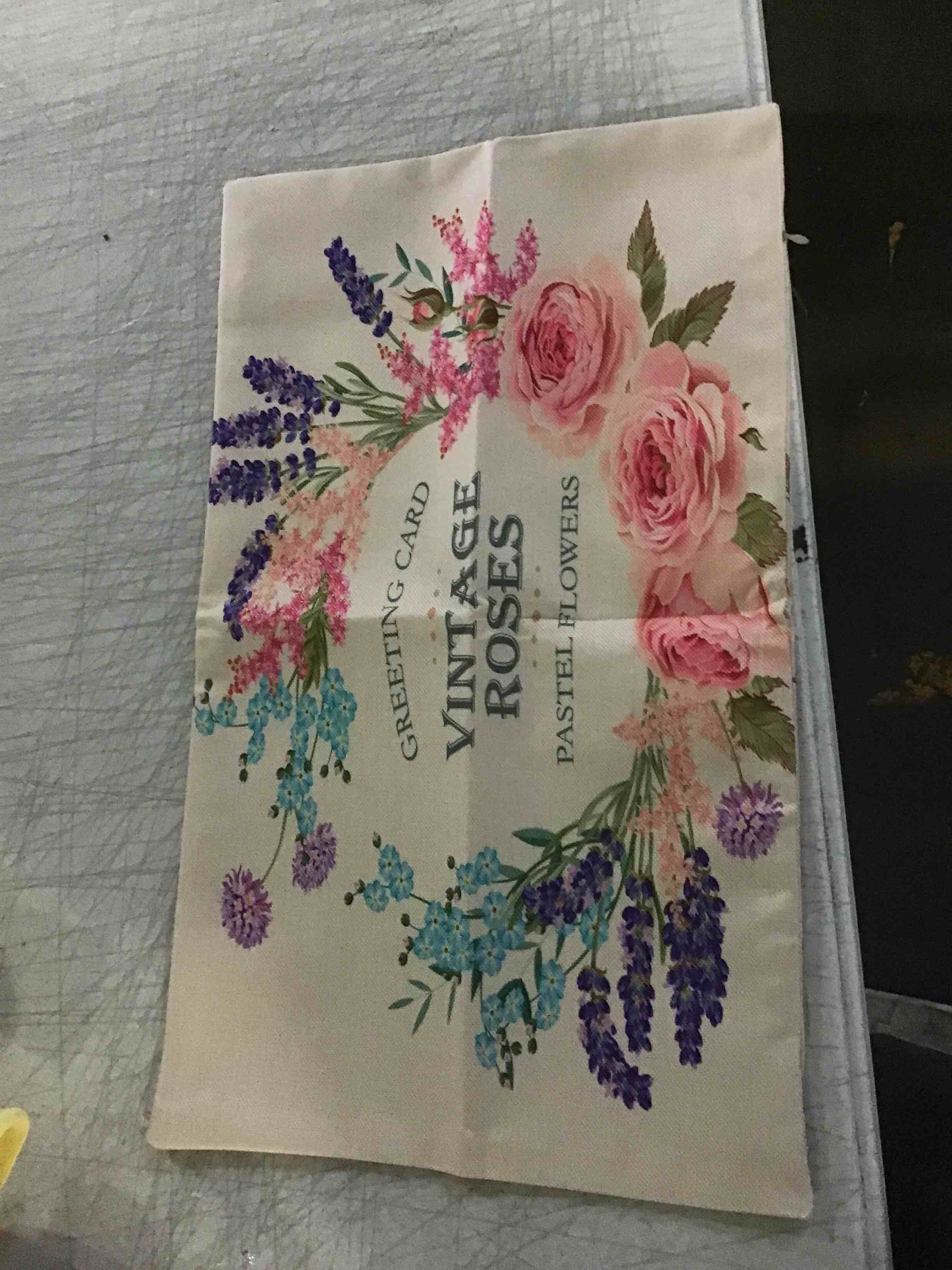 https://s3.amazonaws.com/lotting-images-prod/bidfta/RED5437098_1701111809636.jpeg