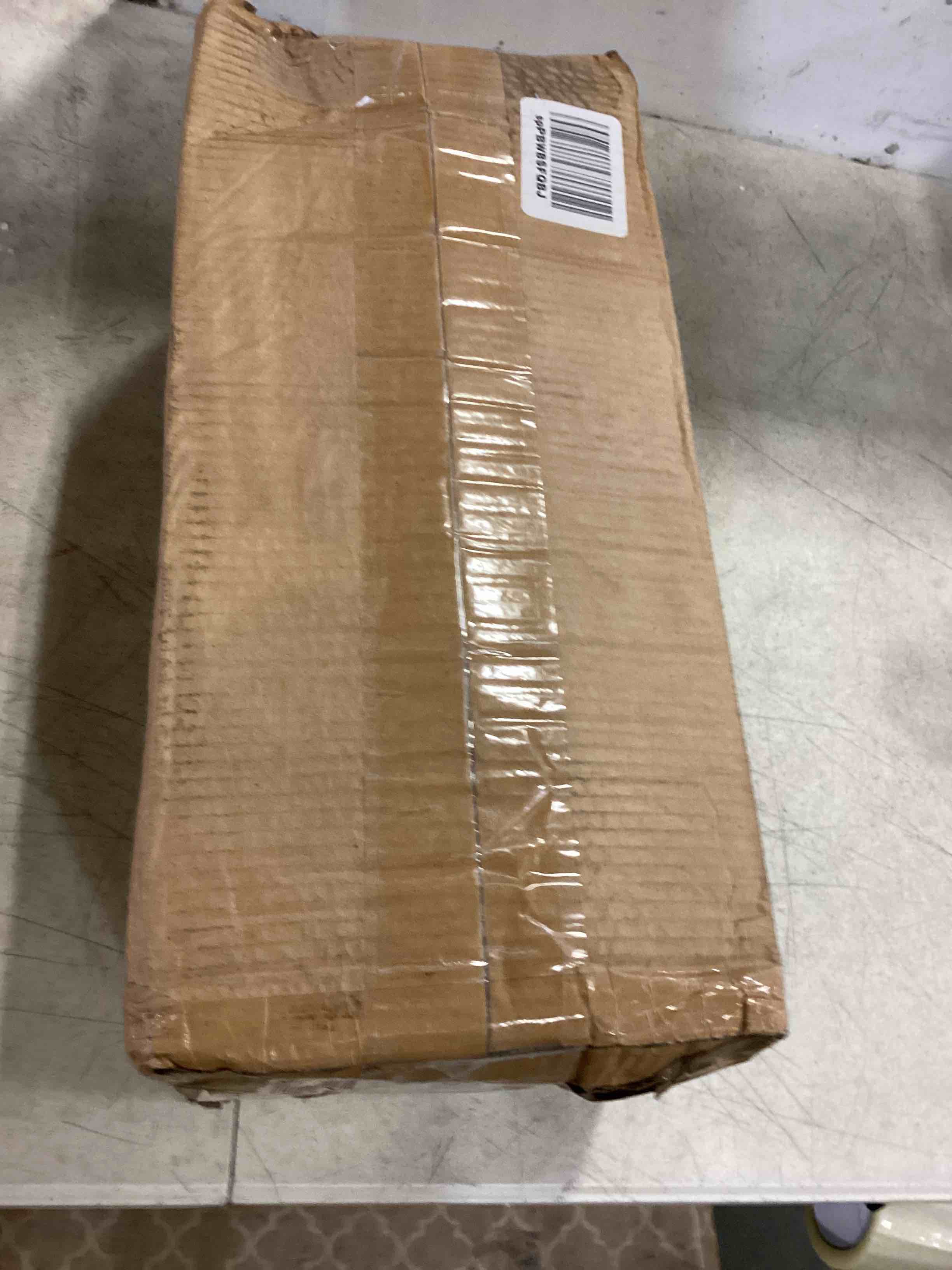 https://s3.amazonaws.com/lotting-images-prod/bidfta/RED5437776_1701699300368.jpeg